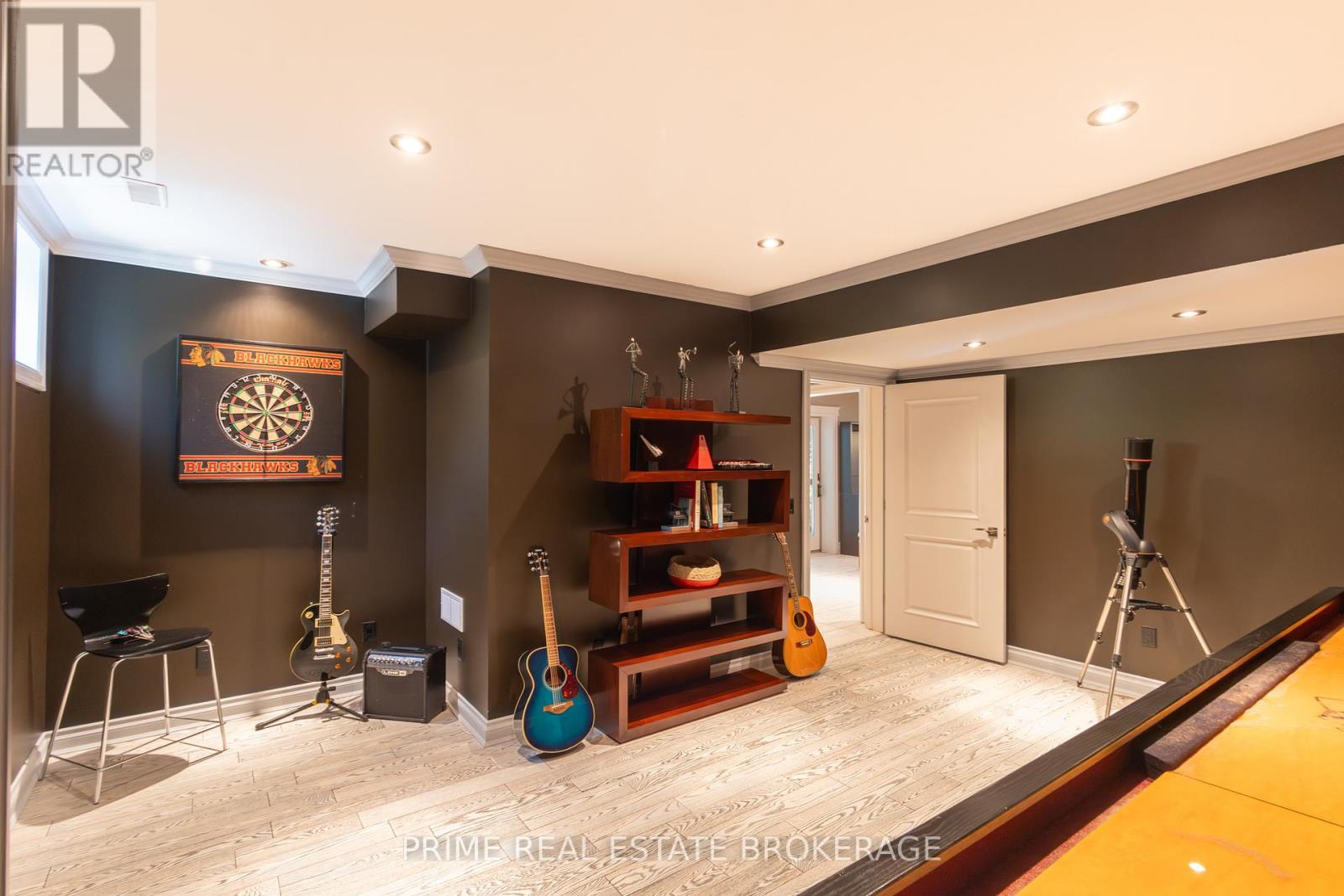 565 Eagletrace Drive, London North, Ontario  N6G 0E8 - Photo 35 - X12410777