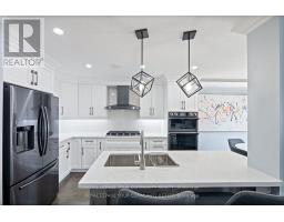 19 BETHUNE AVENUE, Hamilton, Ontario