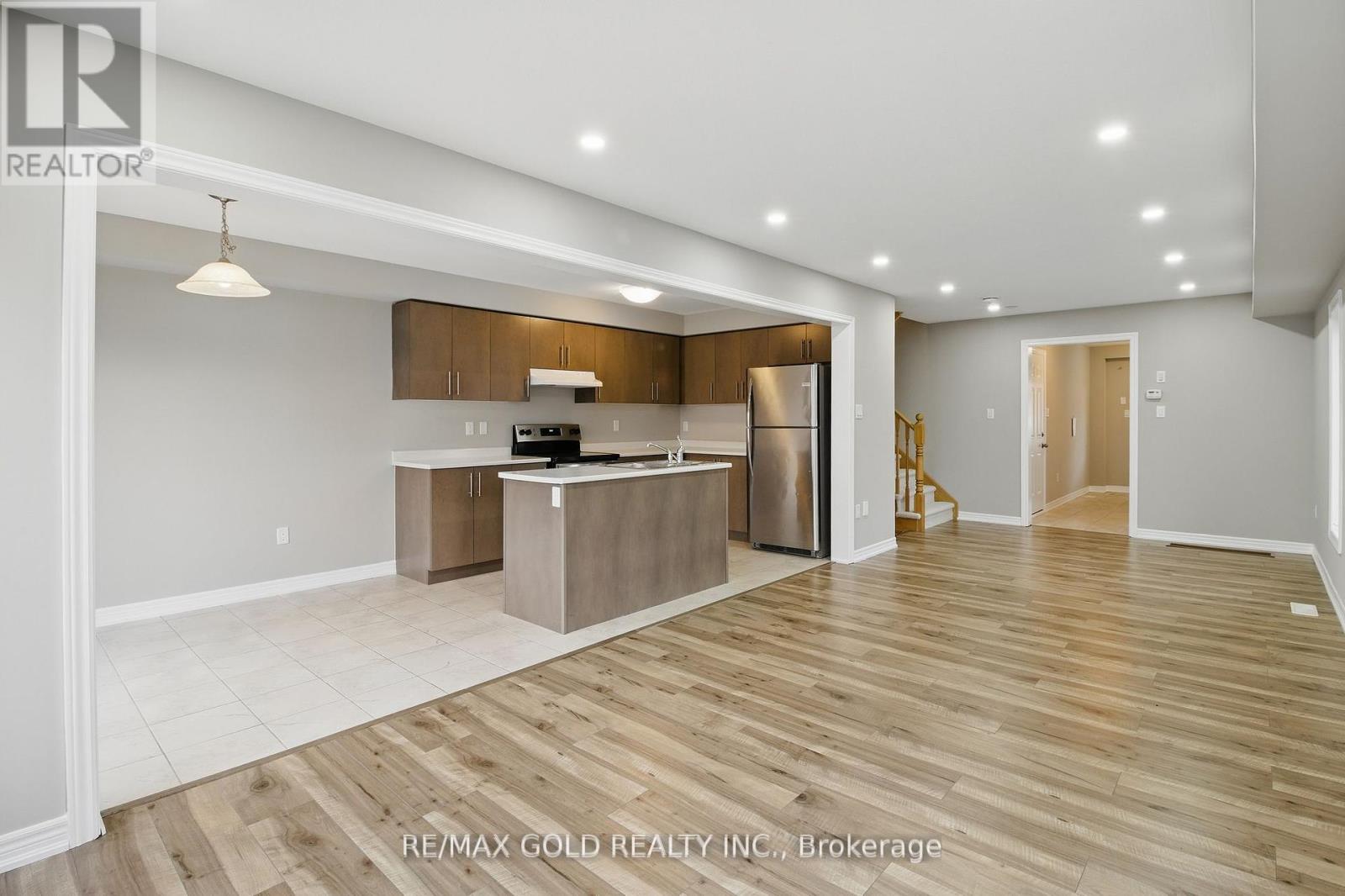 28 - 755 Linden Drive, Cambridge, Ontario  N3H 0E4 - Photo 10 - X12410748