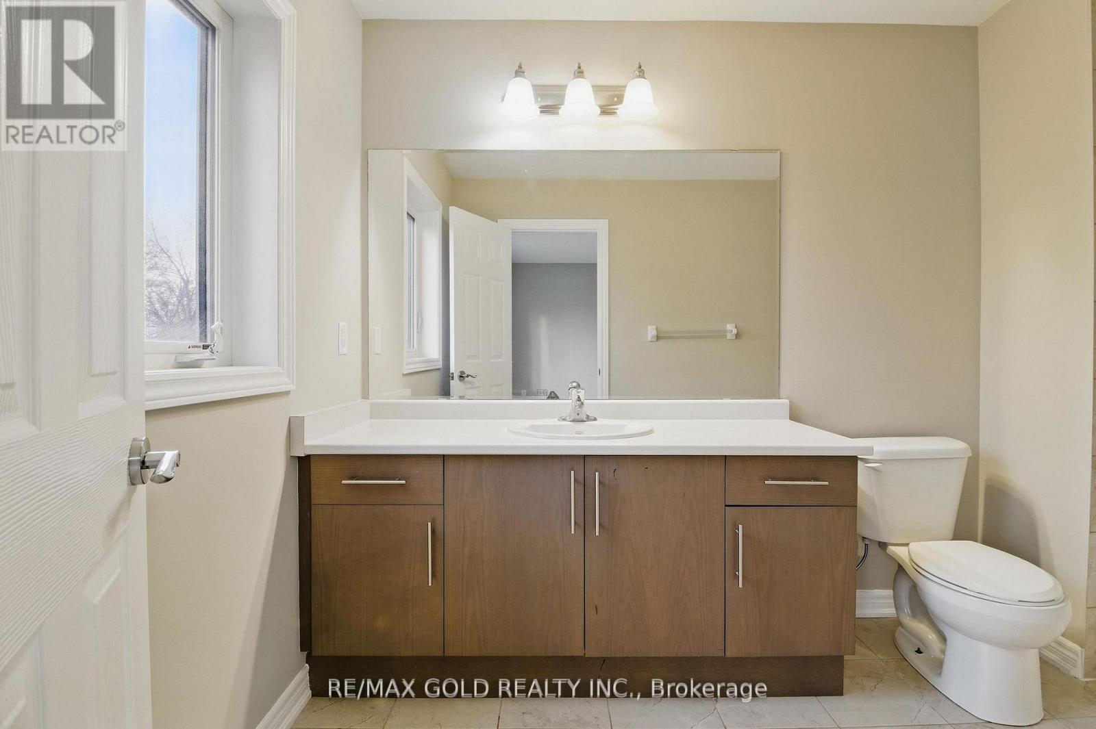 28 - 755 Linden Drive, Cambridge, Ontario  N3H 0E4 - Photo 12 - X12410748