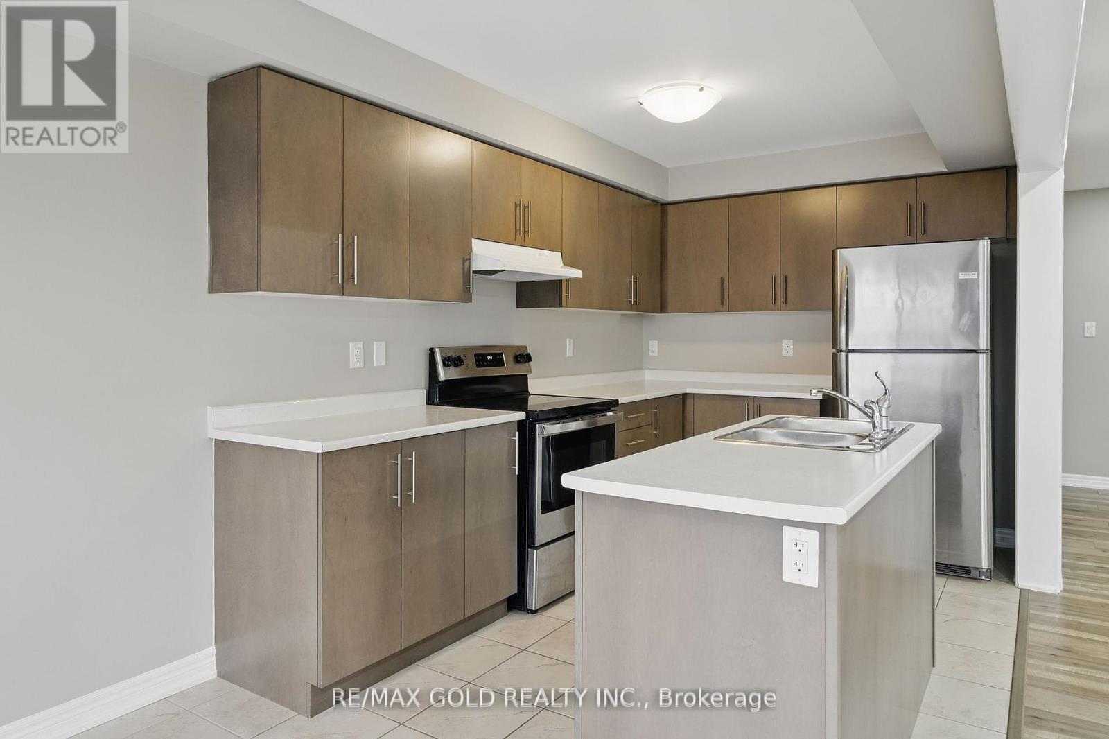 28 - 755 Linden Drive, Cambridge, Ontario  N3H 0E4 - Photo 13 - X12410748