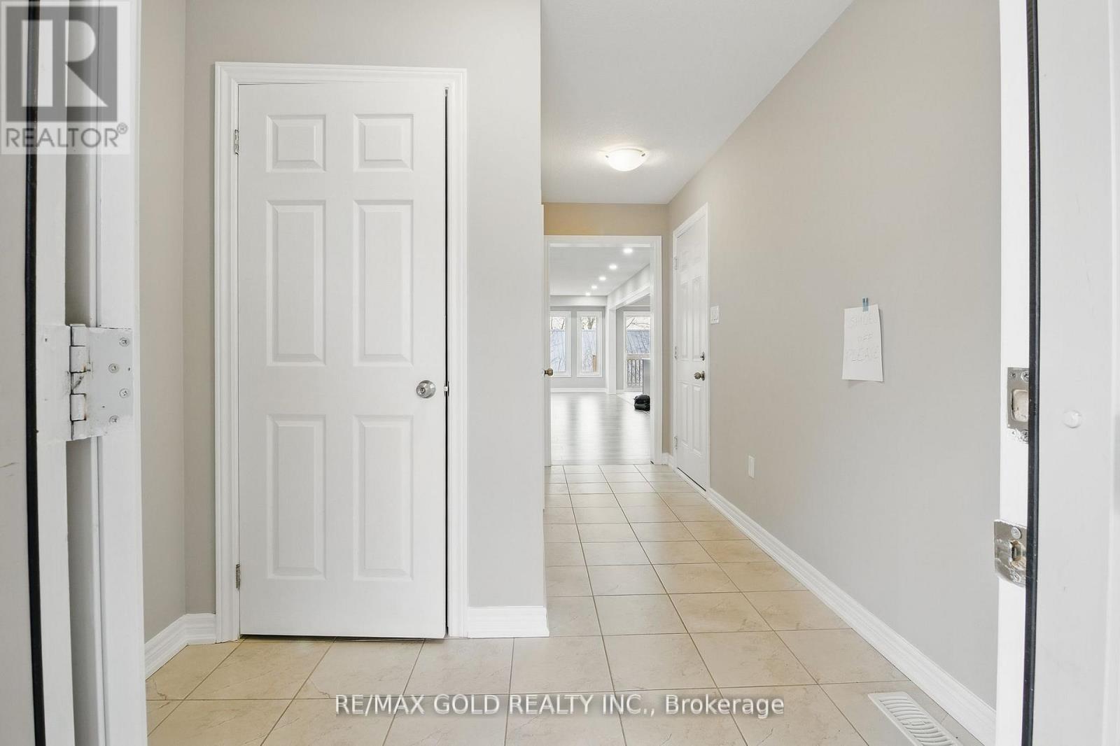 28 - 755 Linden Drive, Cambridge, Ontario  N3H 0E4 - Photo 21 - X12410748