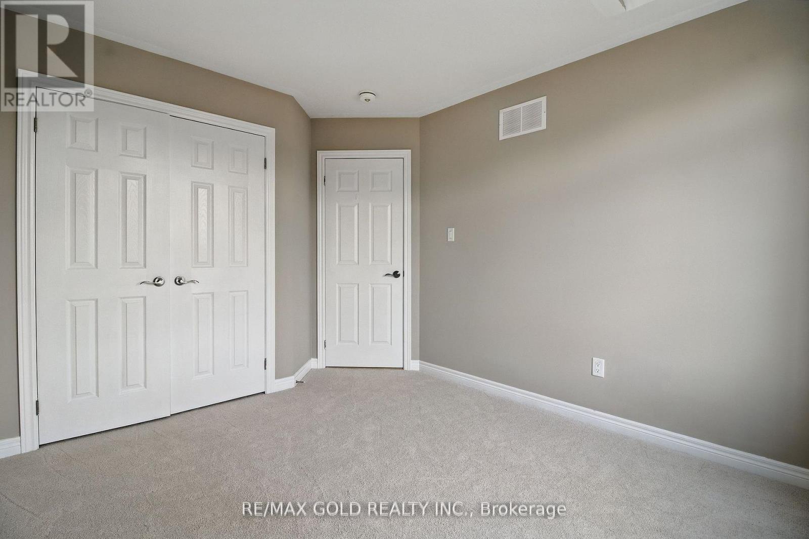 28 - 755 Linden Drive, Cambridge, Ontario  N3H 0E4 - Photo 26 - X12410748