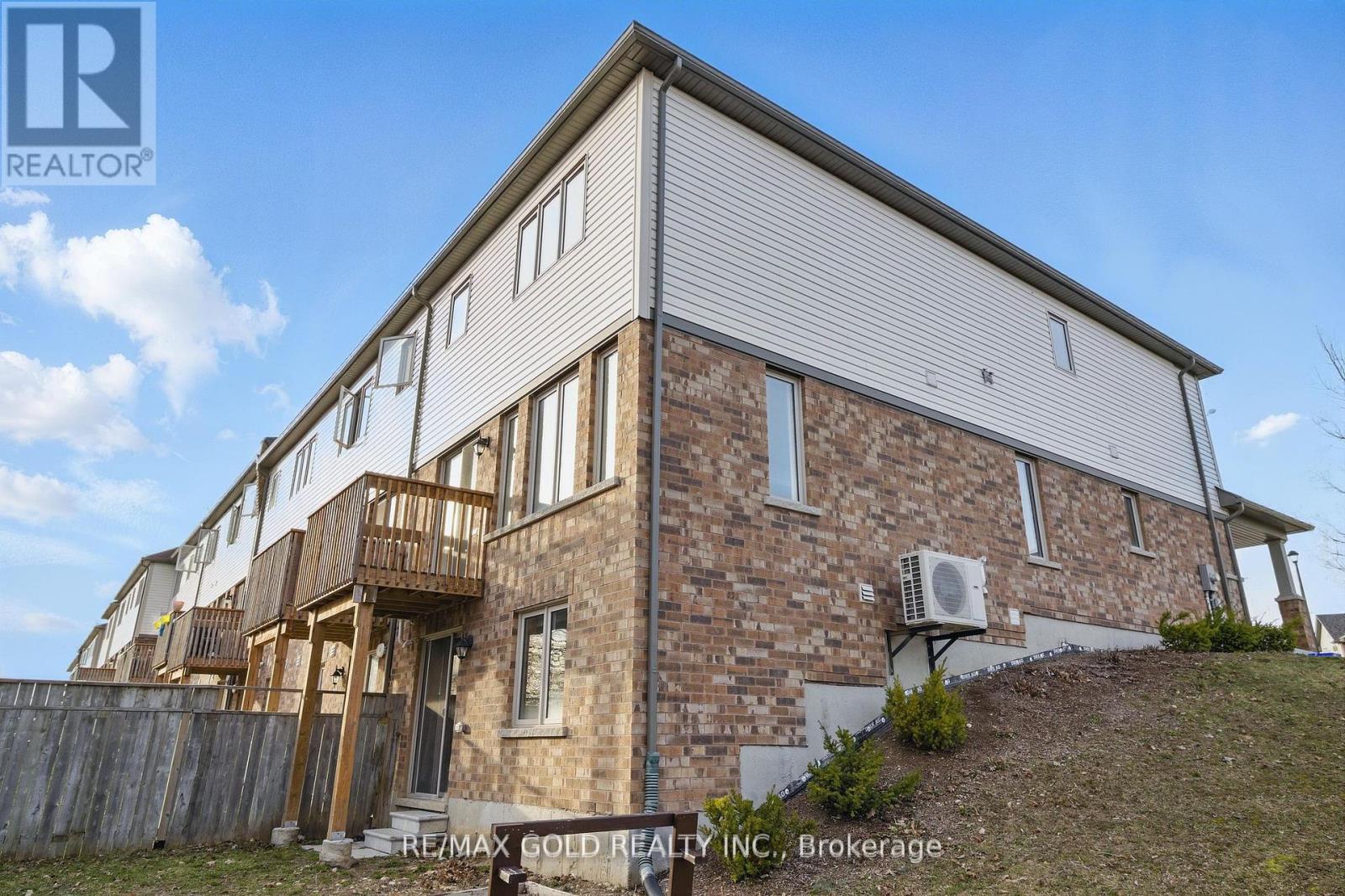 28 - 755 Linden Drive, Cambridge, Ontario  N3H 0E4 - Photo 28 - X12410748