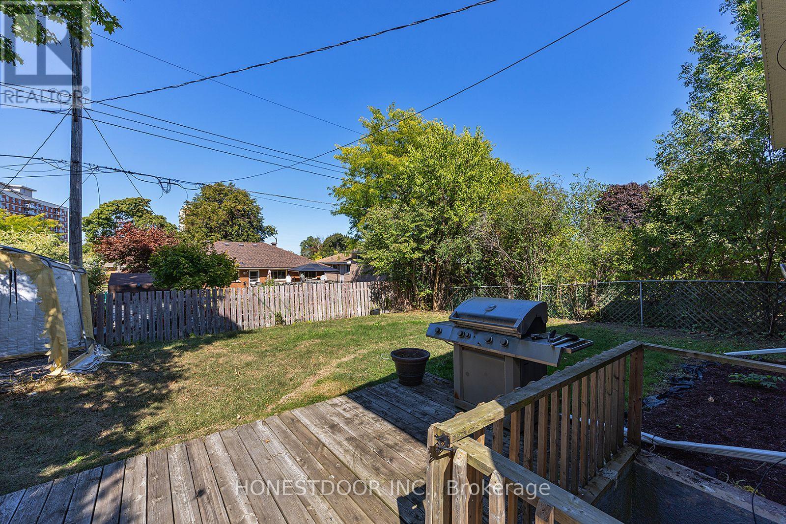 172 Casterton Avenue, Kingston, Ontario  K7M 1R5 - Photo 12 - X12410750