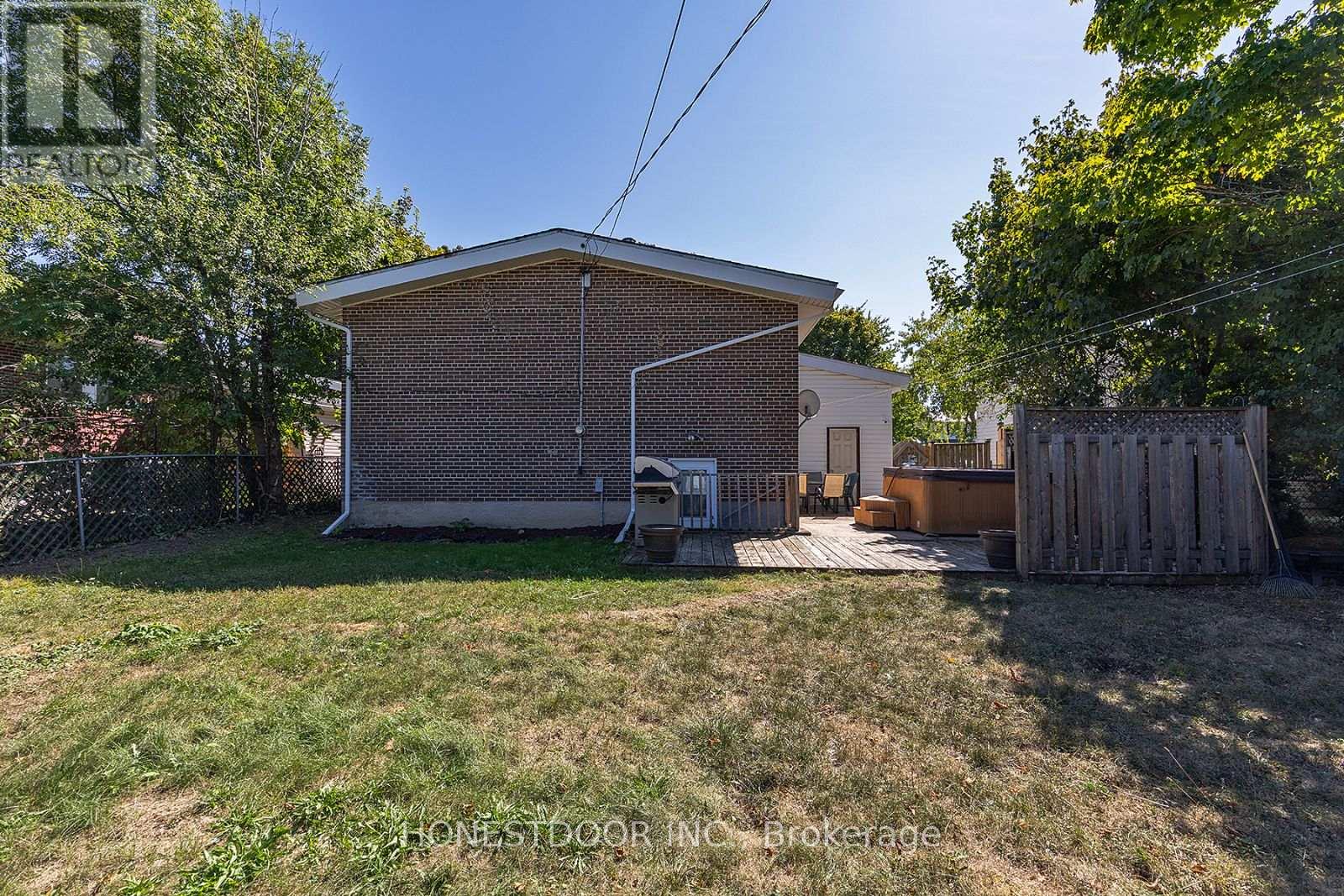 172 Casterton Avenue, Kingston, Ontario  K7M 1R5 - Photo 15 - X12410750
