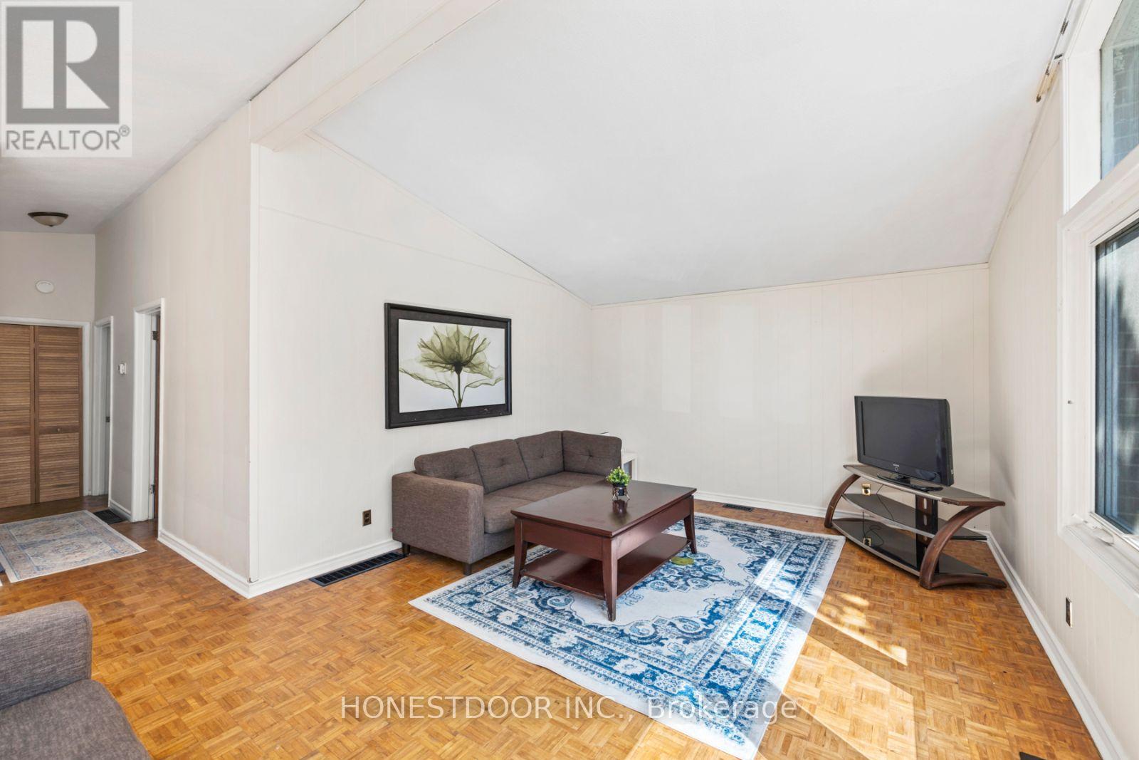 172 Casterton Avenue, Kingston, Ontario  K7M 1R5 - Photo 21 - X12410750