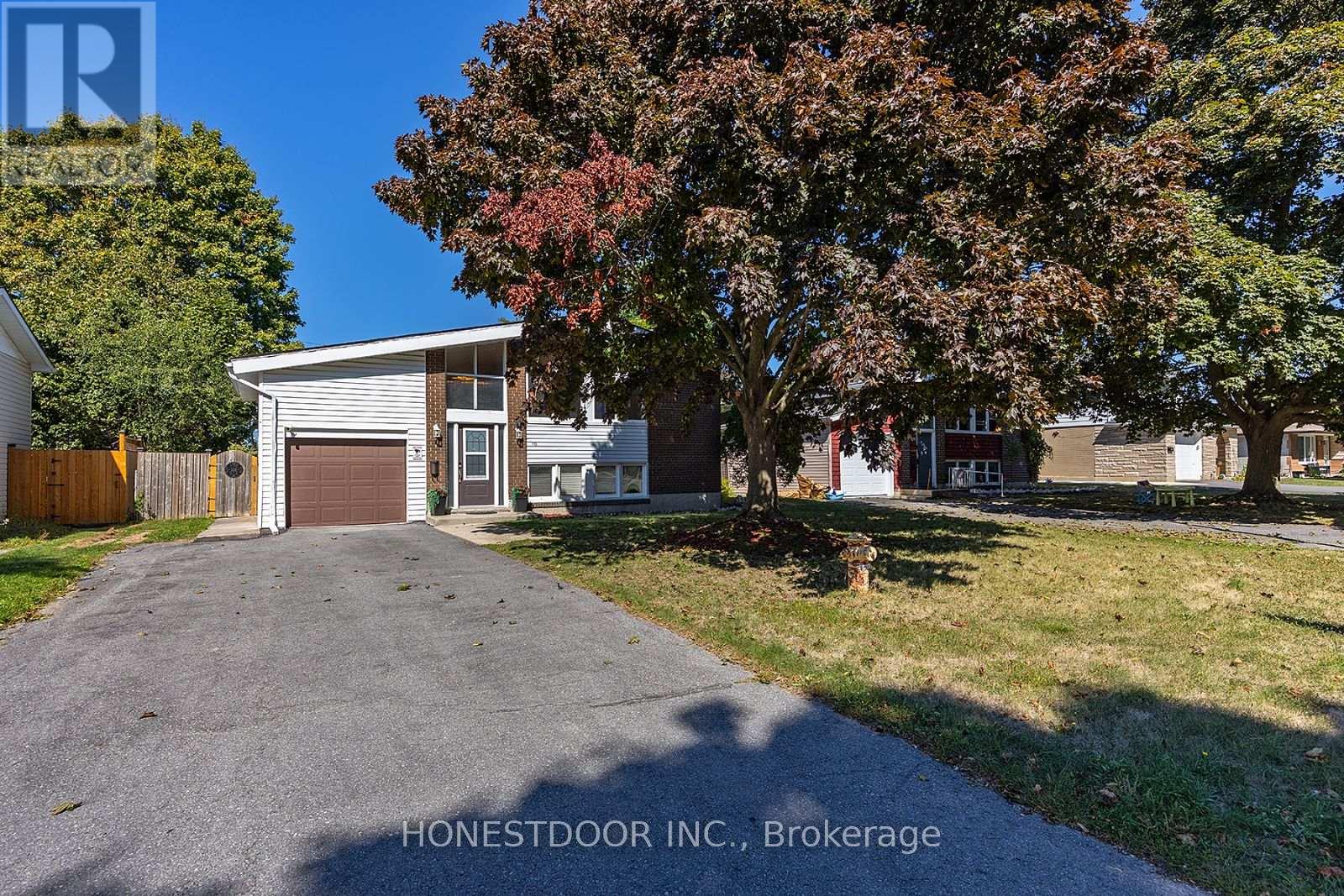 172 Casterton Avenue, Kingston, Ontario  K7M 1R5 - Photo 3 - X12410750