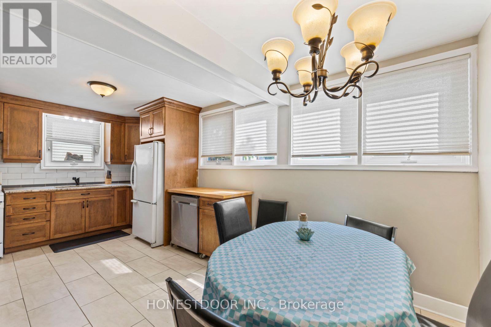 172 Casterton Avenue, Kingston, Ontario  K7M 1R5 - Photo 42 - X12410750