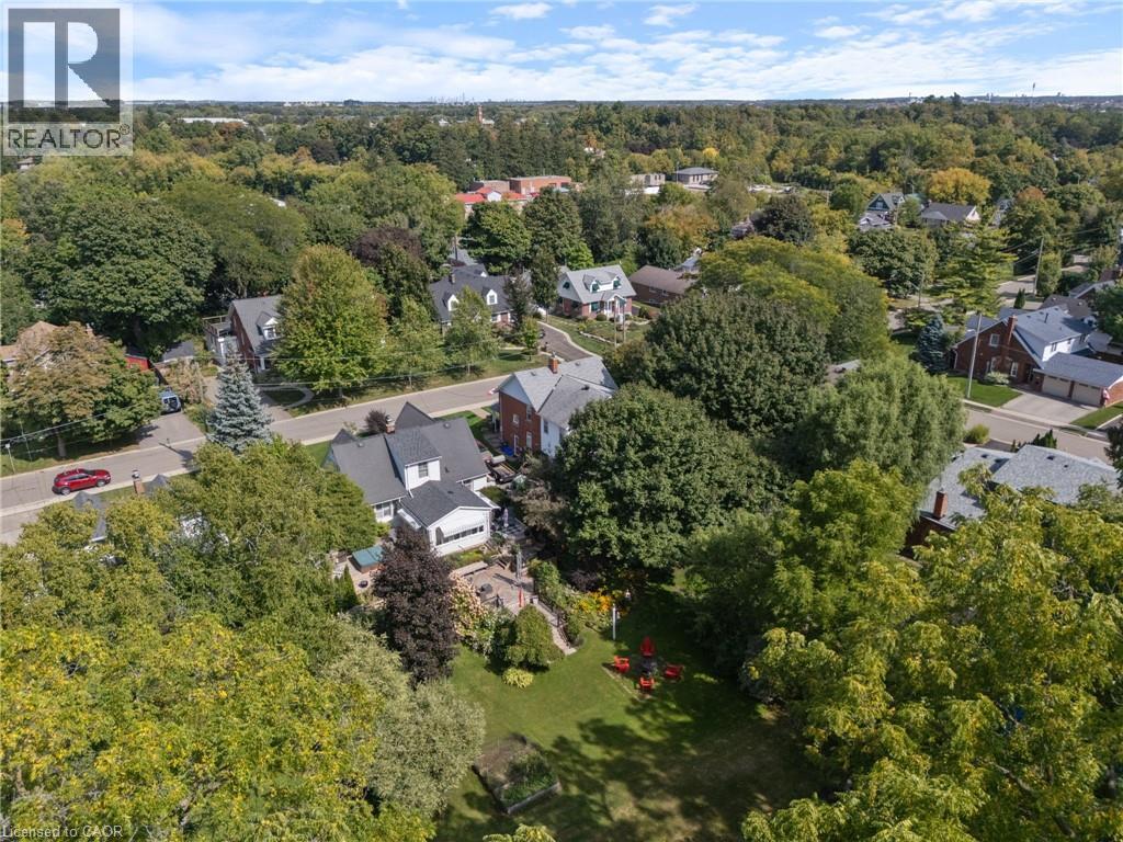Property at 124 LYDIA Avenue image 3