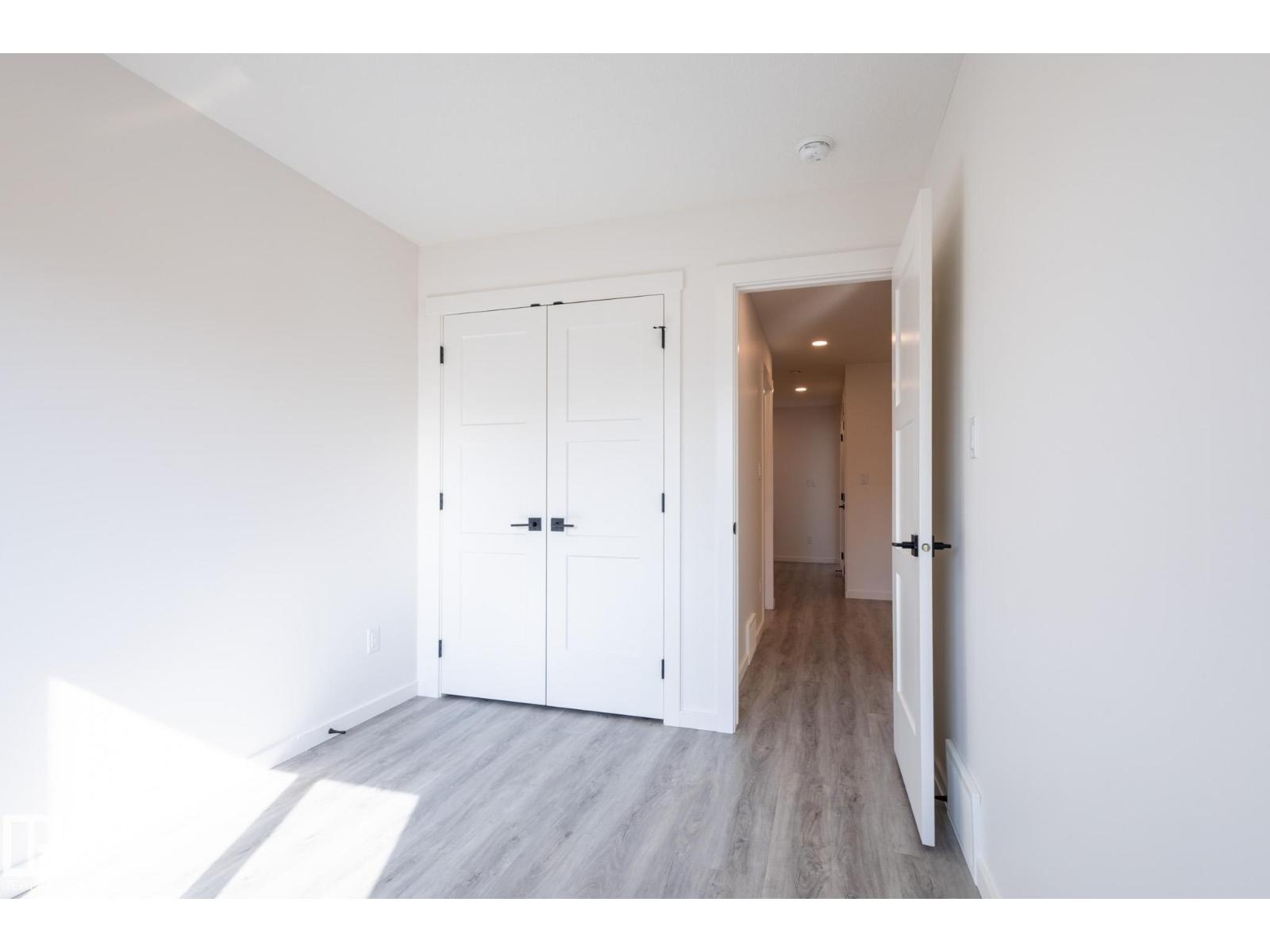 1215 Podersky Wd Sw, Edmonton, Alberta  T6W 4W3 - Photo 38 - E4458213
