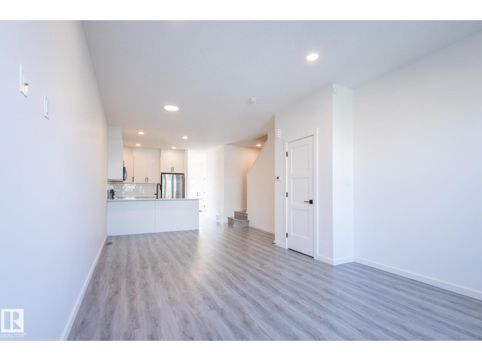 1215 Podersky Wd Sw, Edmonton, Alberta  T6W 4W3 - Photo 8 - E4458213
