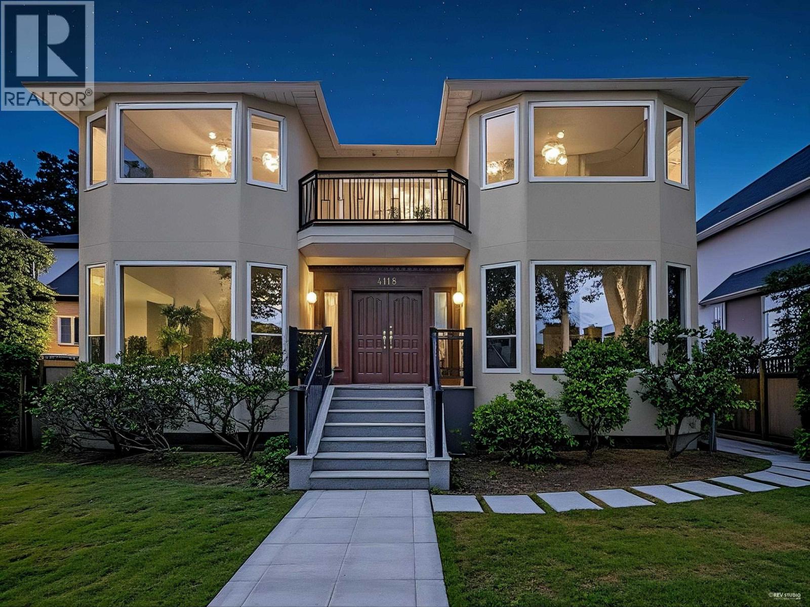 4118 W 13th Avenue, Vancouver, British Columbia  V6R 2T6 - Photo 1 - R3049008