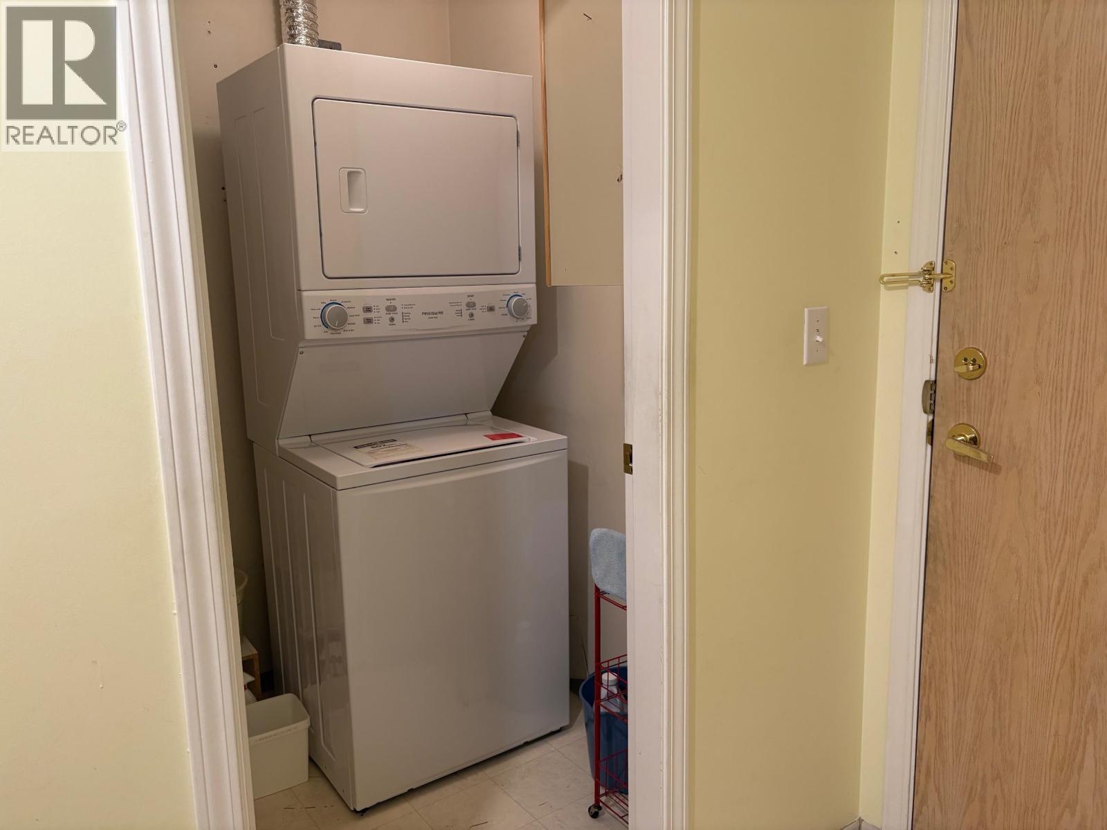 301 5565 Barker Avenue, Burnaby, British Columbia  V5H 2N8 - Photo 26 - R3049260