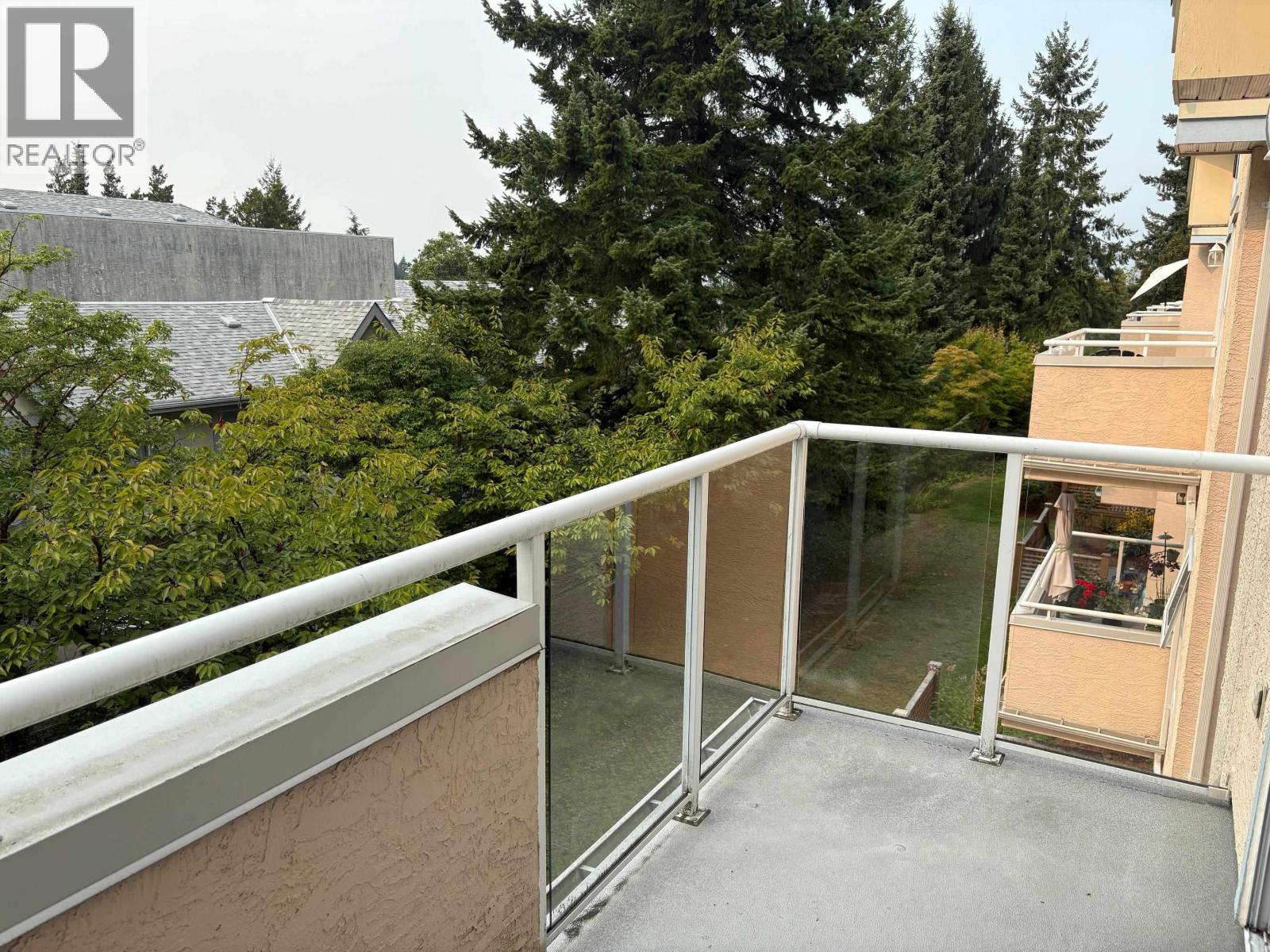 301 5565 Barker Avenue, Burnaby, British Columbia  V5H 2N8 - Photo 30 - R3049260