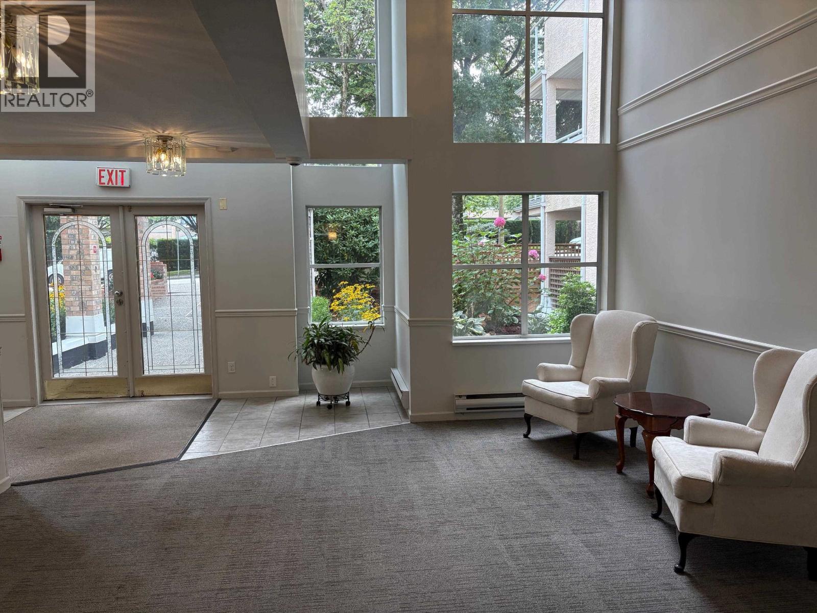 301 5565 Barker Avenue, Burnaby, British Columbia  V5H 2N8 - Photo 34 - R3049260