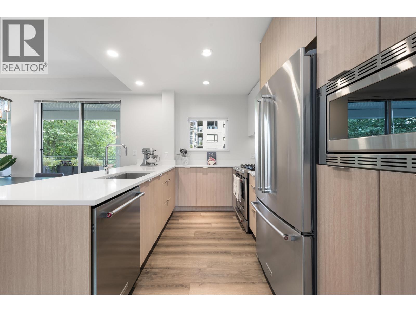 301 2188 Madison Avenue, Burnaby, British Columbia  V5C 0J8 - Photo 18 - R3049273