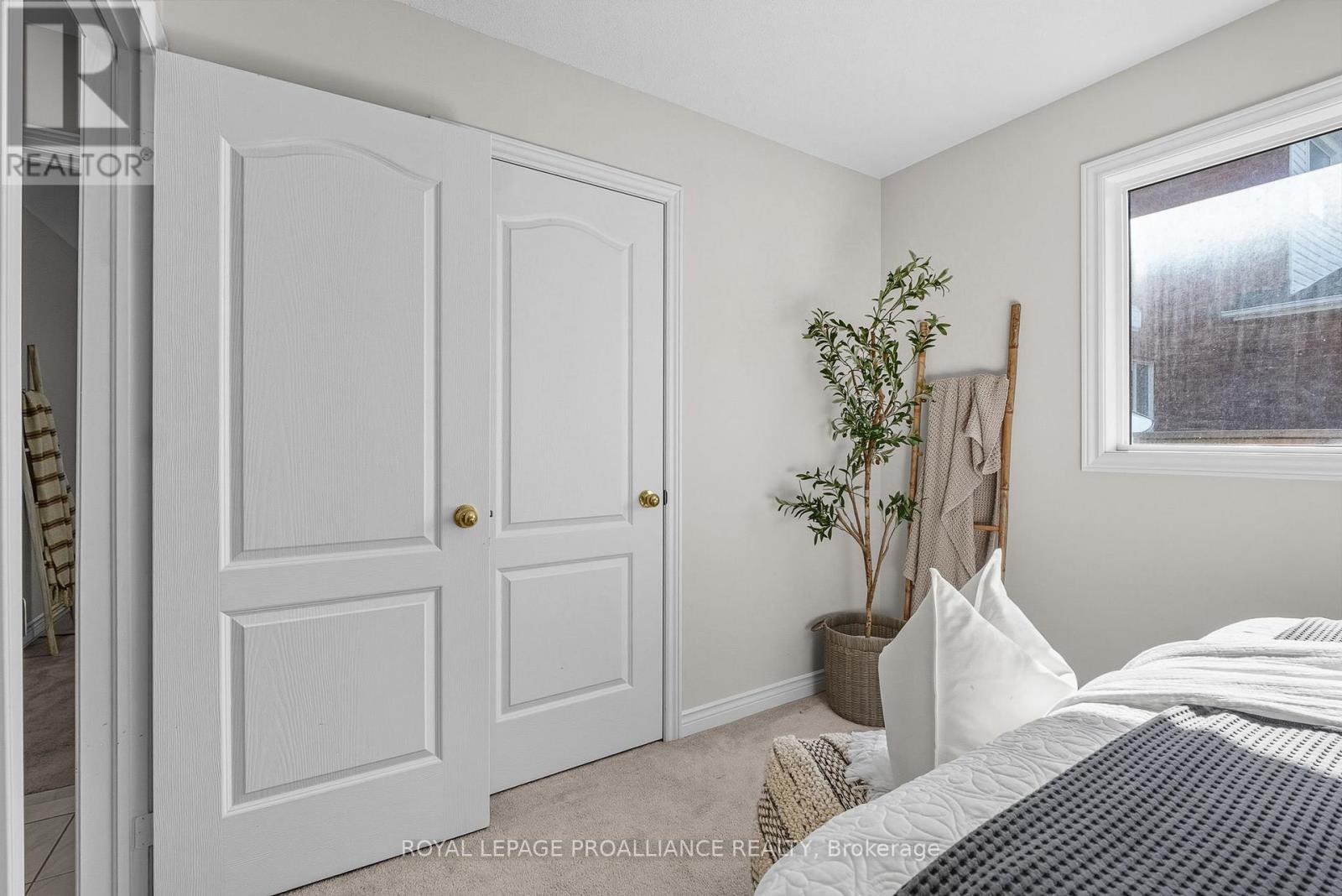 20 Patrick Drive, Whitby, Ontario  L1R 2L1 - Photo 28 - E12410193