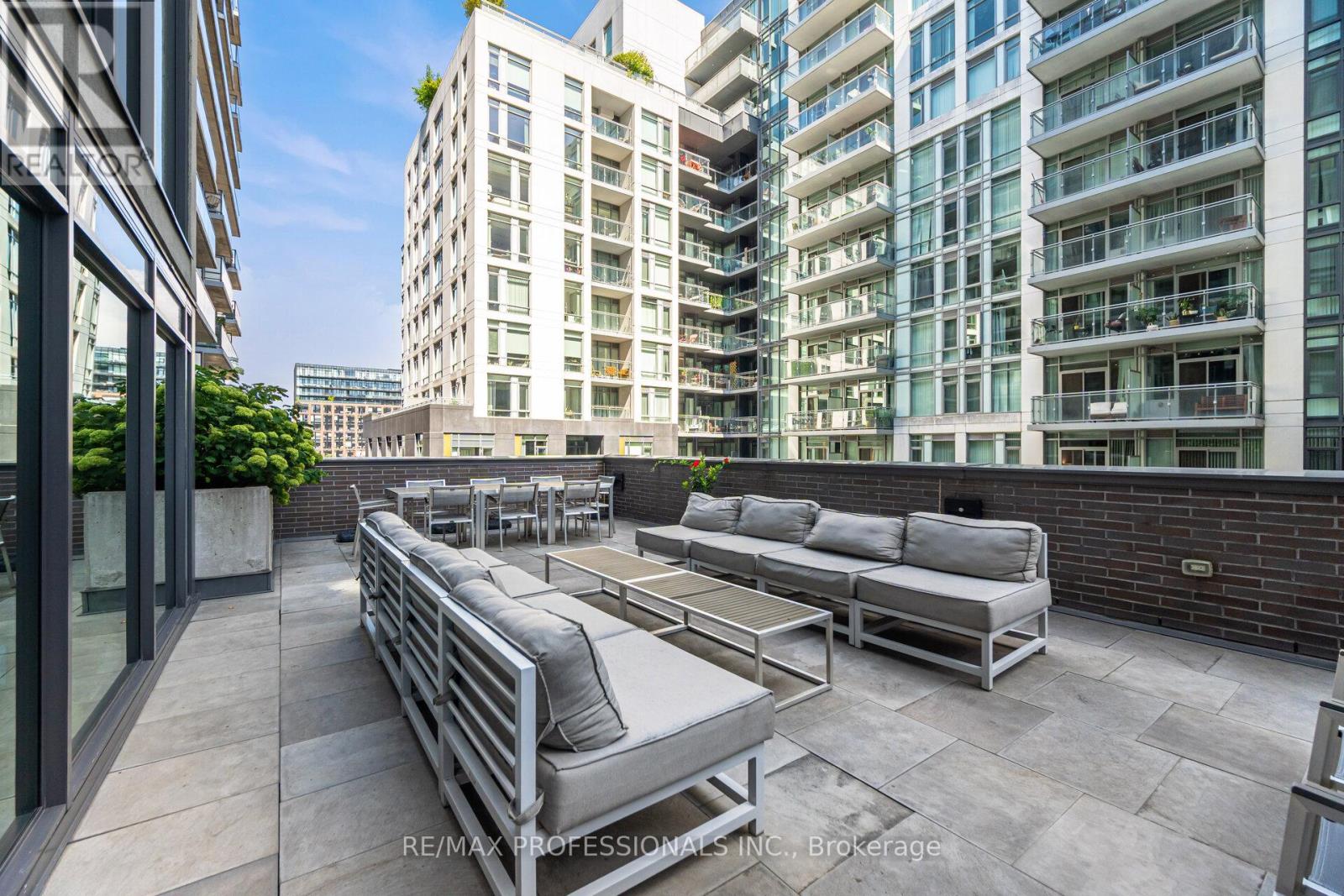 716 - 111 Bathurst Street, Toronto, Ontario  M5V 0M9 - Photo 40 - C12410788