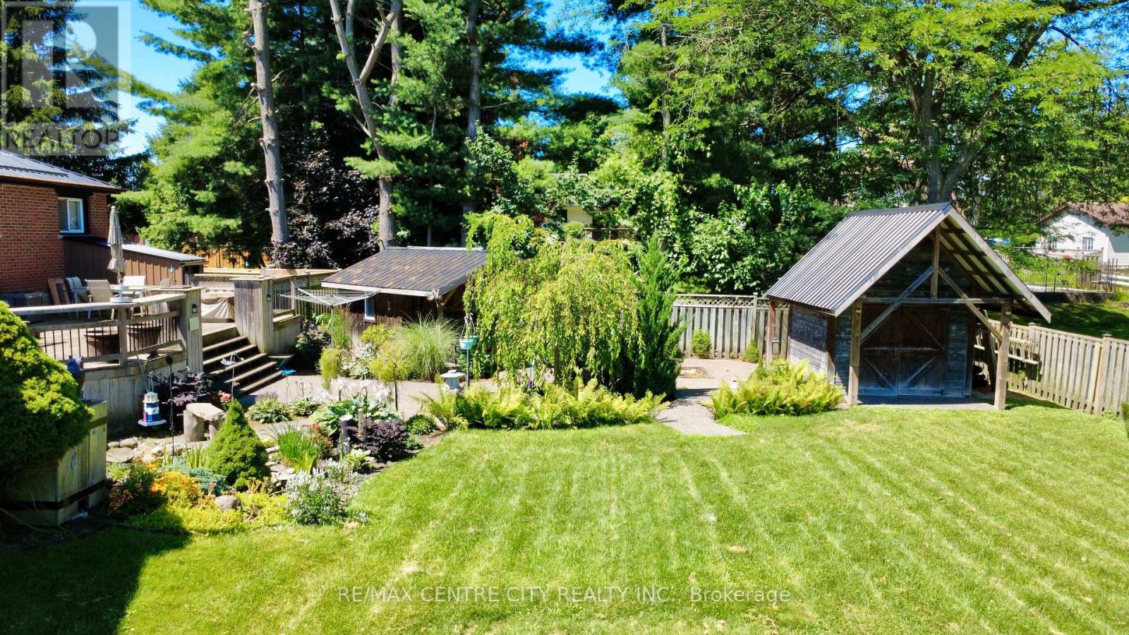 22 Charles Street, Thames Centre, Ontario  N0L 1G2 - Photo 42 - X12149762