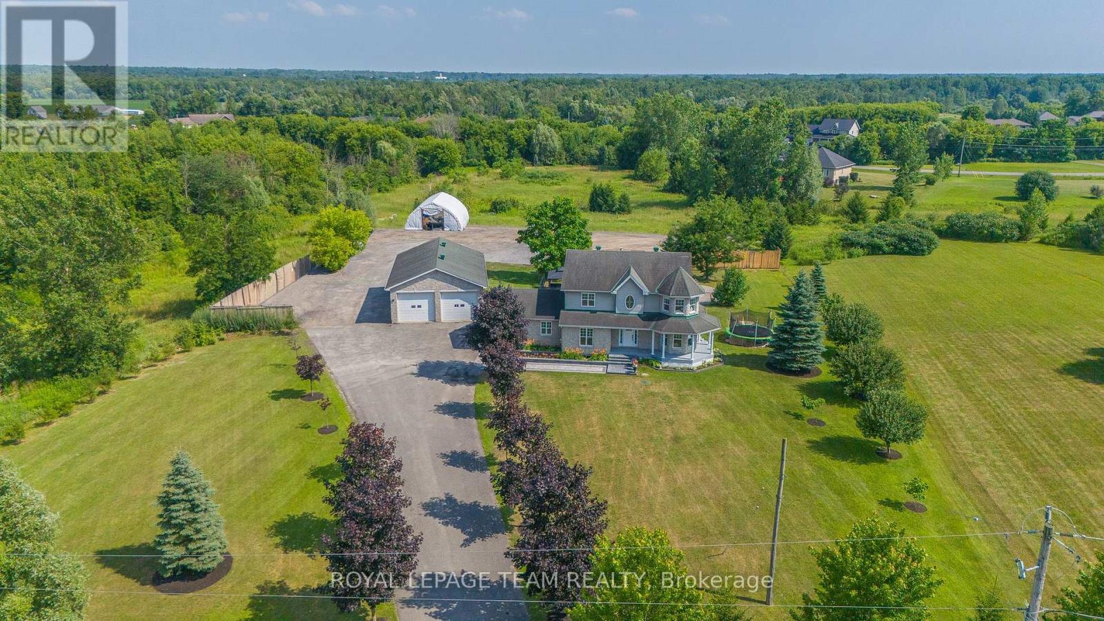 7474 Mitch Owens Road, Ottawa, Ontario  K4P 1K9 - Photo 3 - X12408226