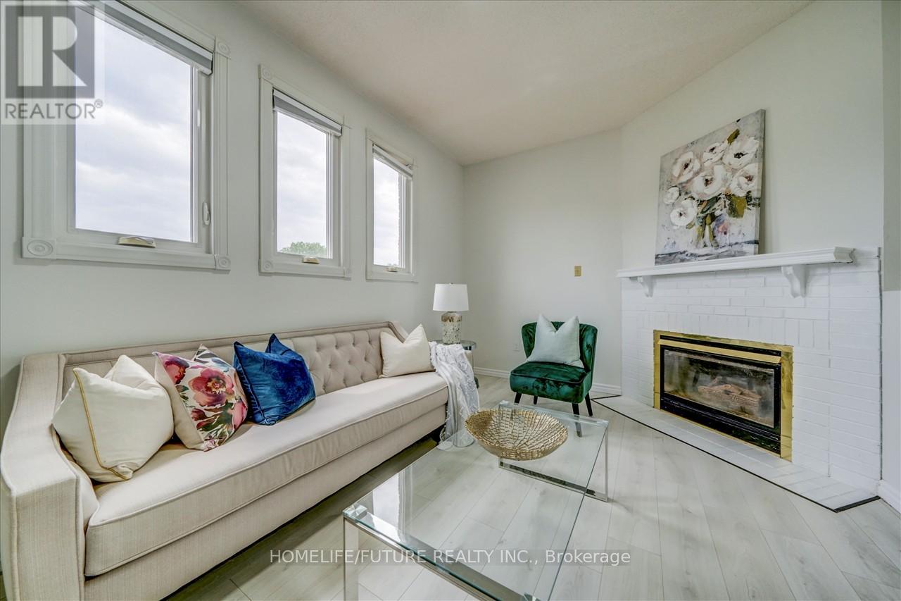 14 Knotty Pine Drive, Whitby, Ontario  L1R 2J6 - Photo 13 - E12410768