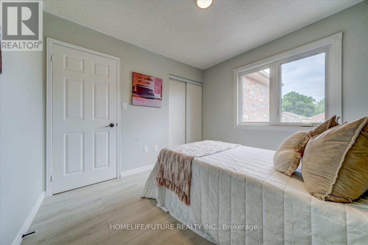 14 Knotty Pine Drive, Whitby, Ontario  L1R 2J6 - Photo 16 - E12410768