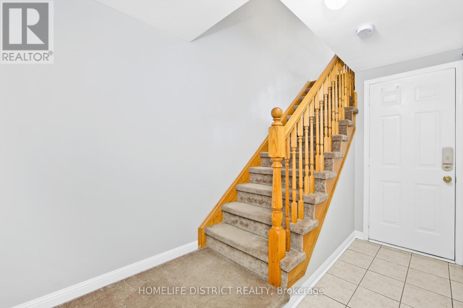 77 Coyote Crescent, Toronto, Ontario  M1B 6H2 - Photo 21 - E12410786