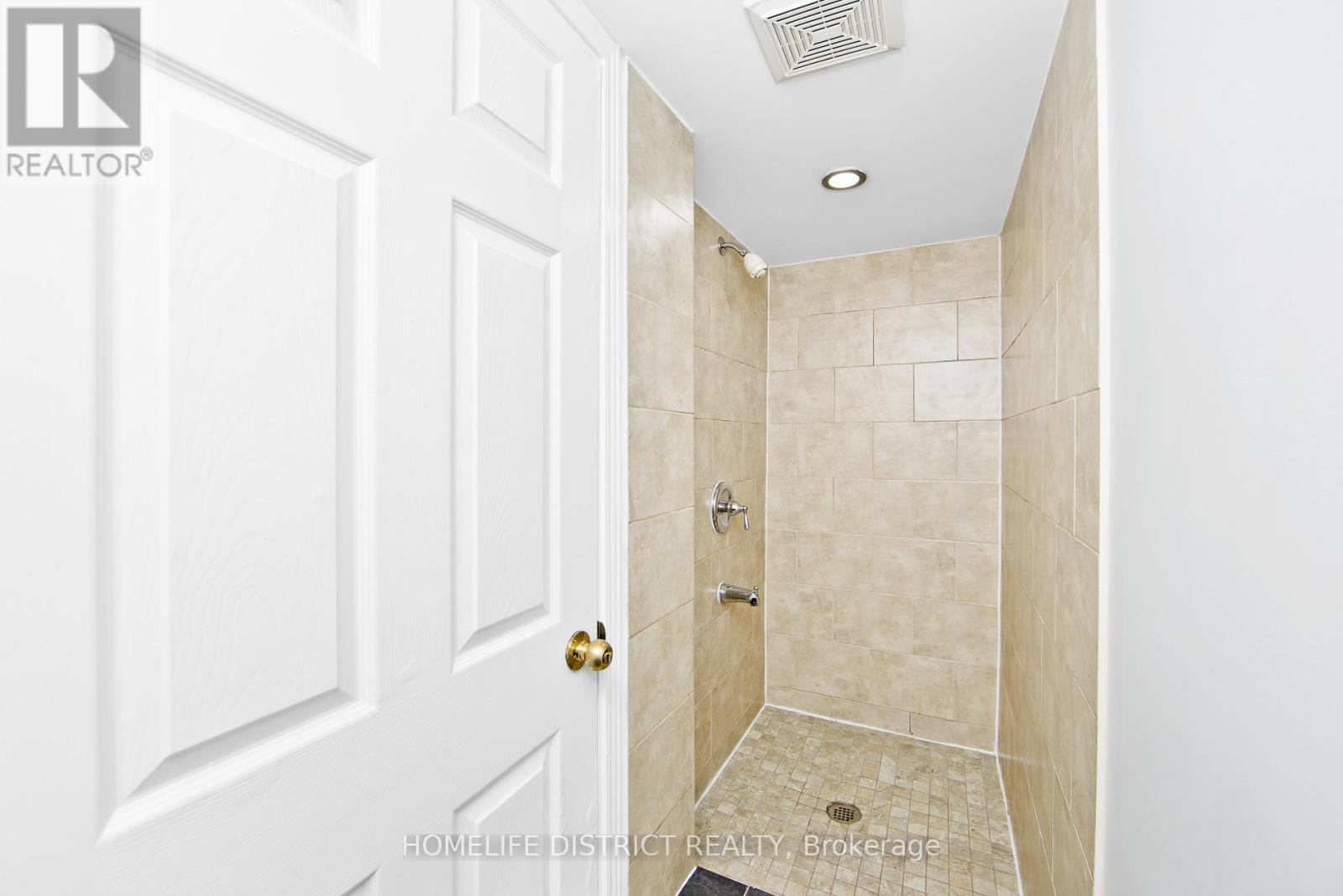 77 Coyote Crescent, Toronto, Ontario  M1B 6H2 - Photo 22 - E12410786