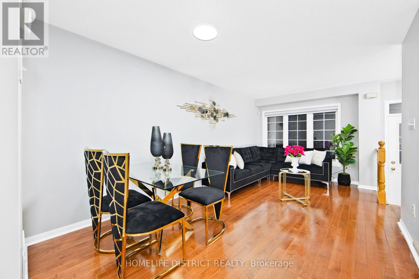 77 Coyote Crescent, Toronto, Ontario  M1B 6H2 - Photo 4 - E12410786