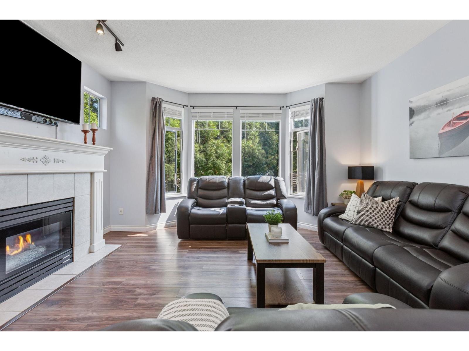 111 20897 57 Avenue, Langley, British Columbia  V3A 8L5 - Photo 2 - R3049437