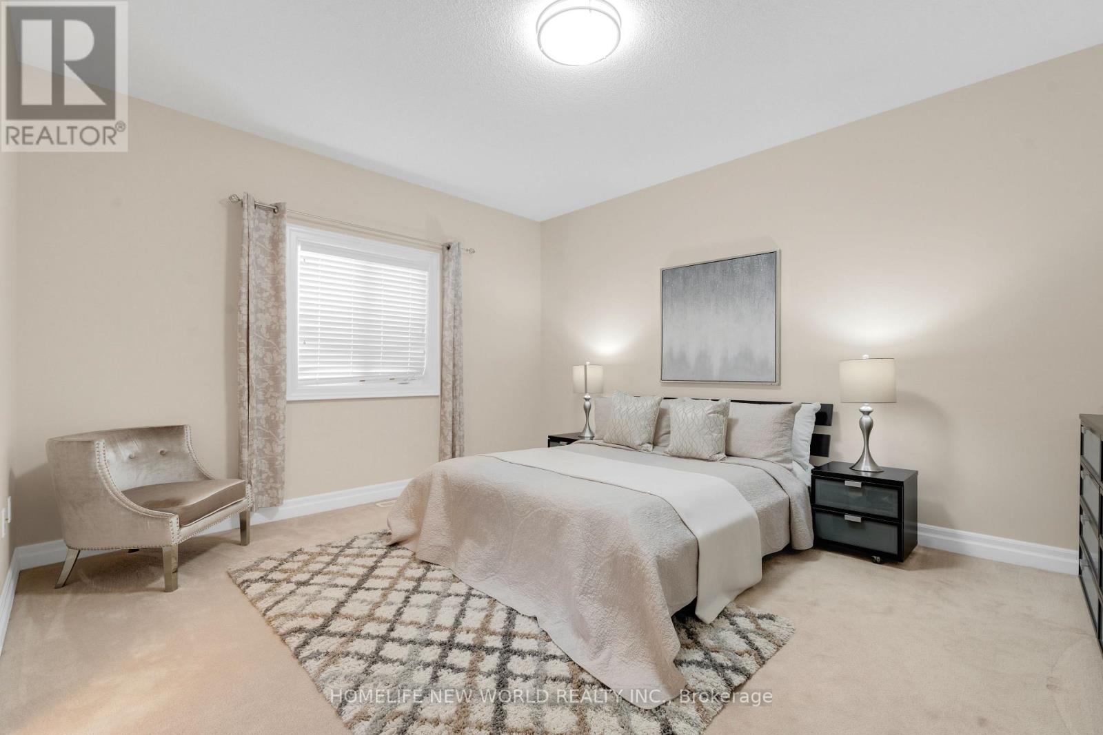 36 Strawbridge Farm Drive, Aurora (Aurora Grove), Ontario  L4G 0V3 - Photo 17 - N12410770