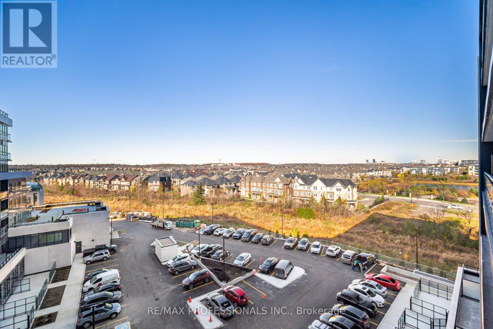 603 - 395 Dundas Street W, Oakville, Ontario  L6M 5R8 - Photo 23 - W12410784