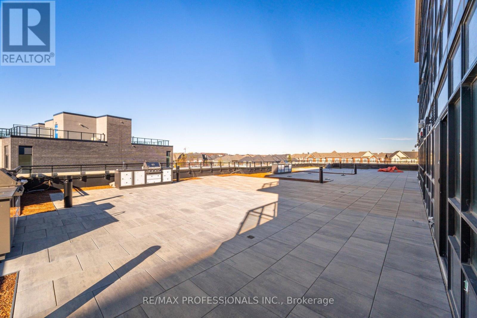 603 - 395 Dundas Street W, Oakville, Ontario  L6M 5R8 - Photo 24 - W12410784