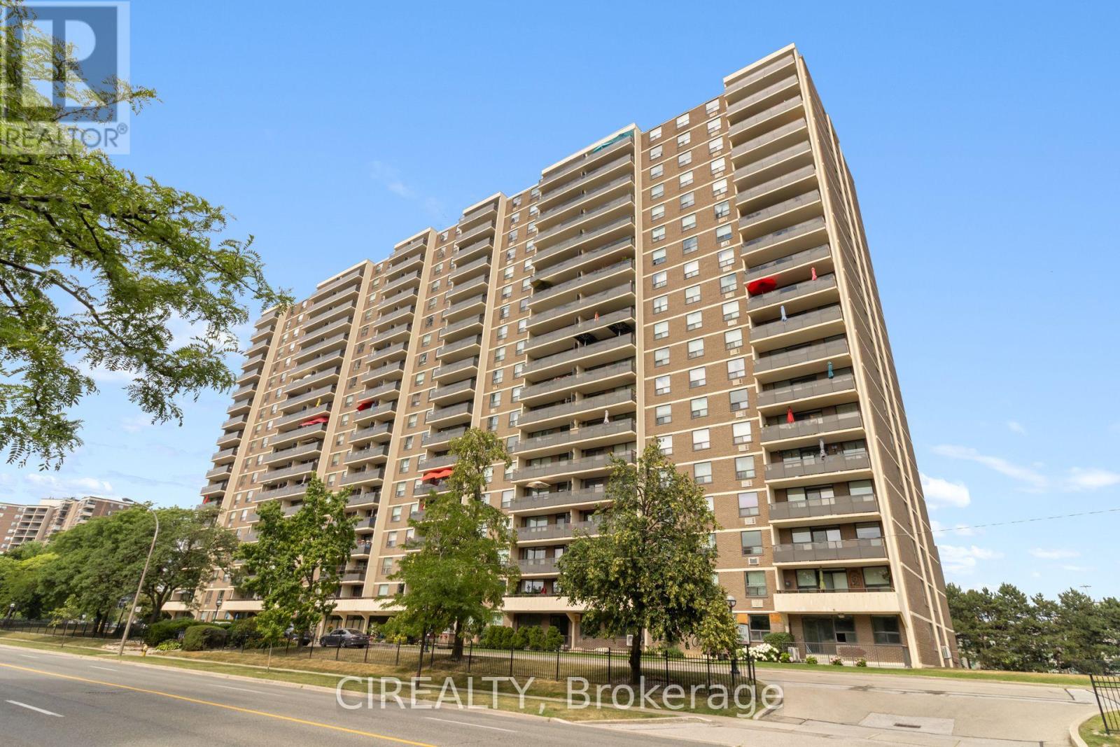 709 - 511 The West Mall, Toronto, Ontario  M9C 1G5 - Photo 43 - W12410793