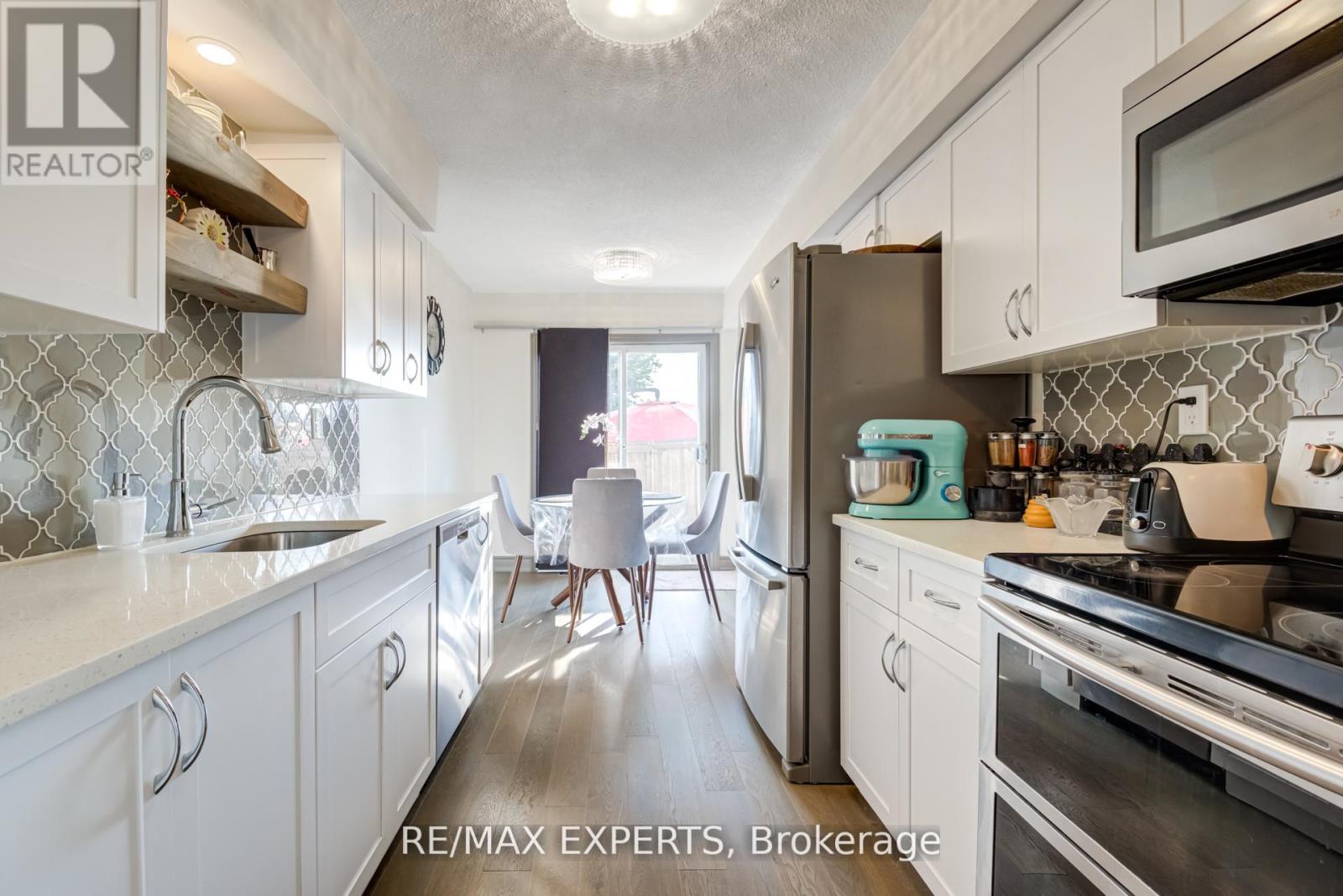 J - 766 Walter Street, Cambridge, Ontario  N3H 4P3 - Photo 8 - X12410776