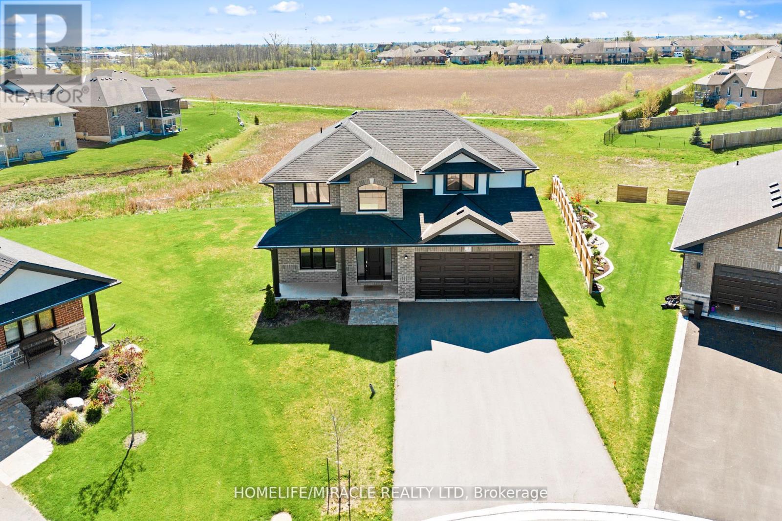 15 Mavety Court, Belleville, Ontario  K8N 0R6 - Photo 43 - X12410805