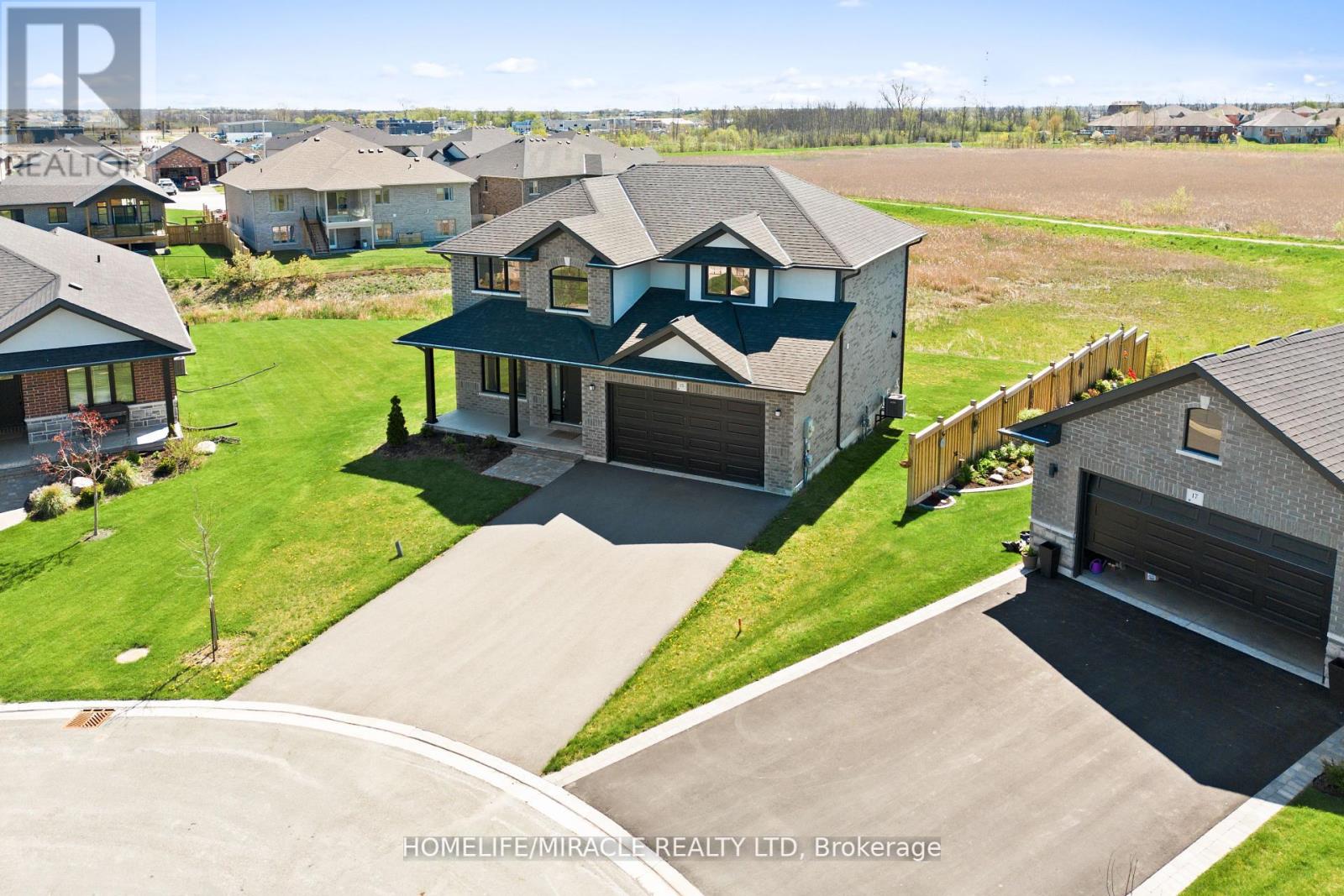 15 Mavety Court, Belleville, Ontario  K8N 0R6 - Photo 44 - X12410805