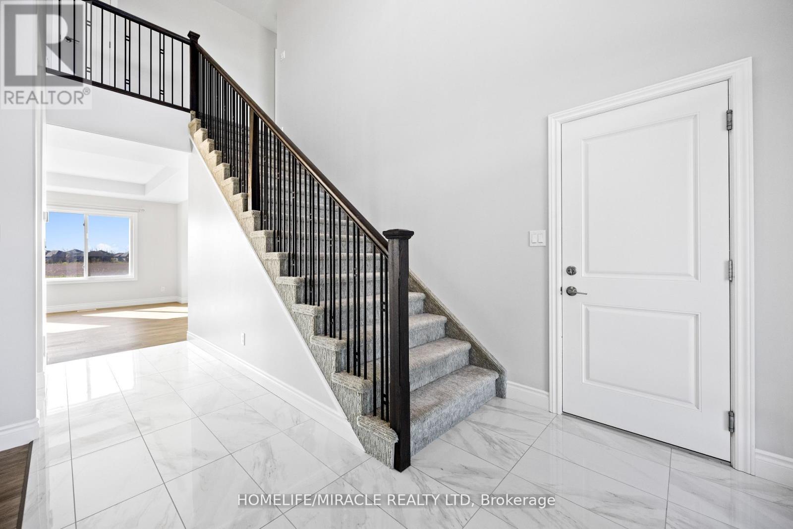 15 Mavety Court, Belleville, Ontario  K8N 0R6 - Photo 7 - X12410805