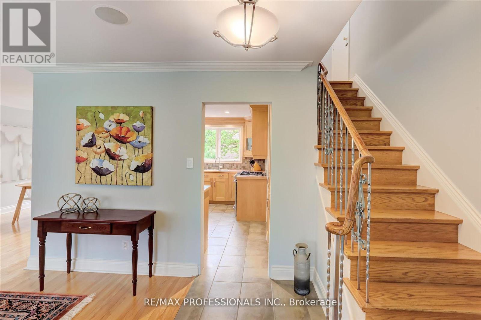 30 Tobruk Crescent, Toronto, Ontario  M2M 3B4 - Photo 13 - C12410834