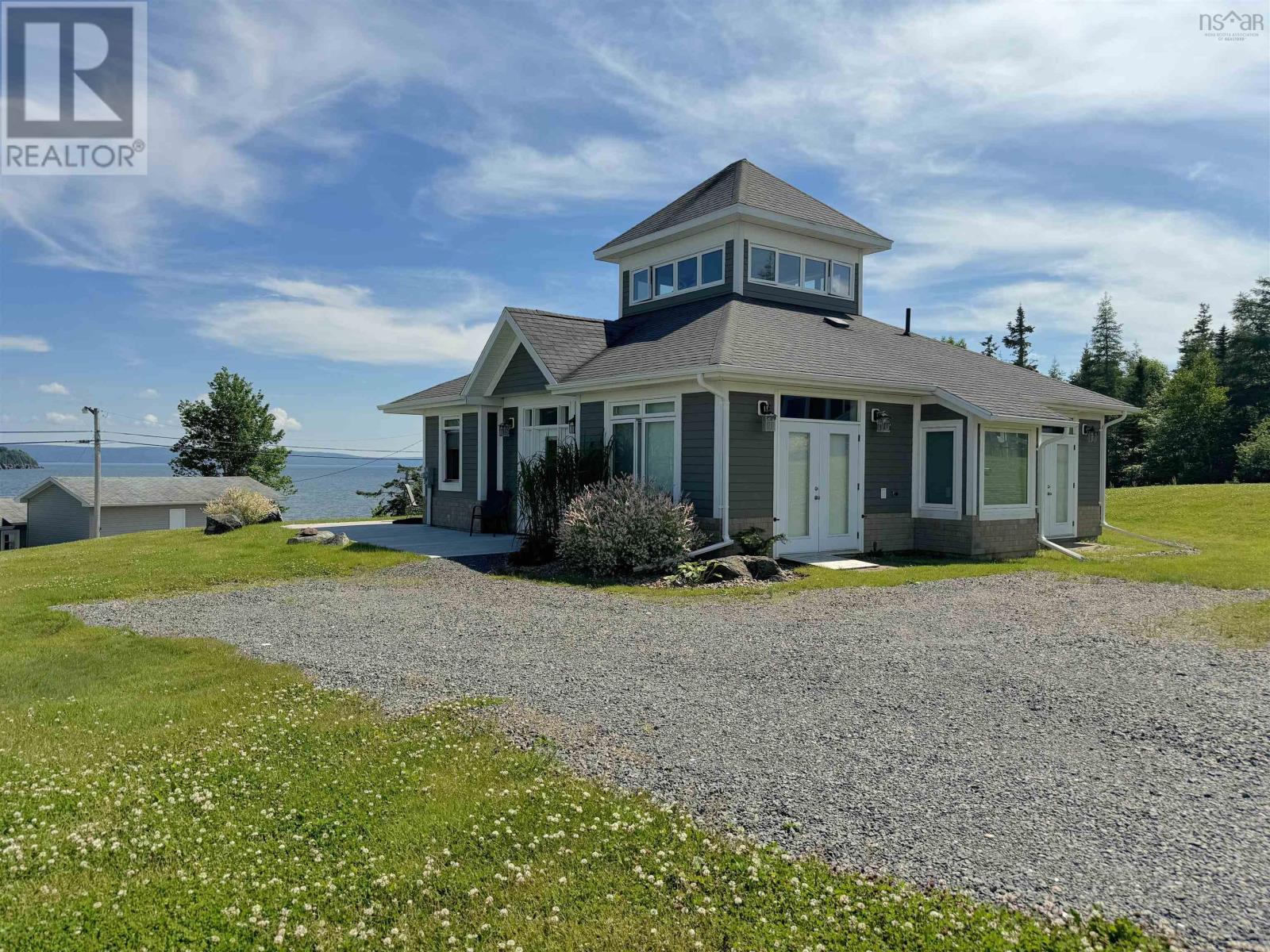 7 Bell Bay Way, Baddeck, Nova Scotia  B0C 1H0 - Photo 2 - 202523621