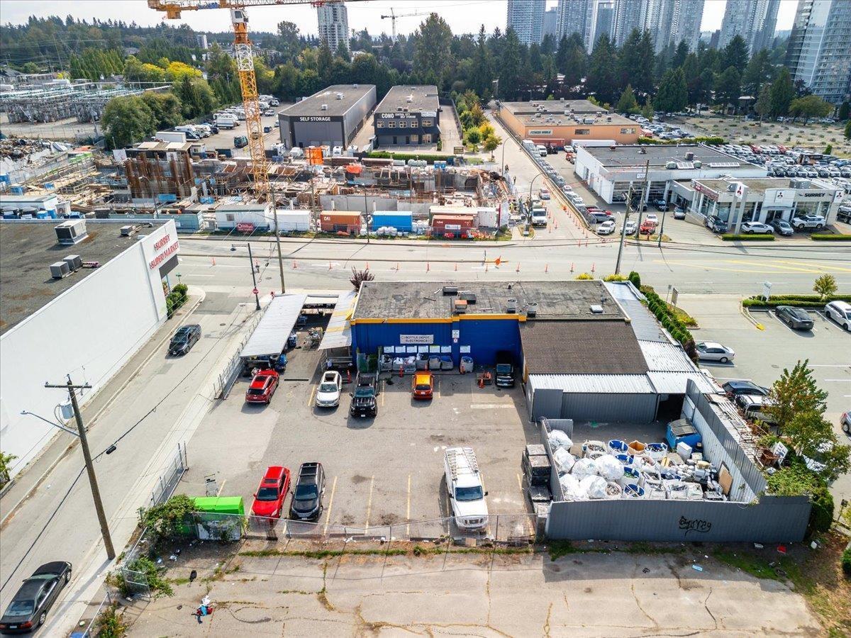 13845 104 Avenue, Surrey, British Columbia  V3T 1W7 - Photo 2 - C8072326