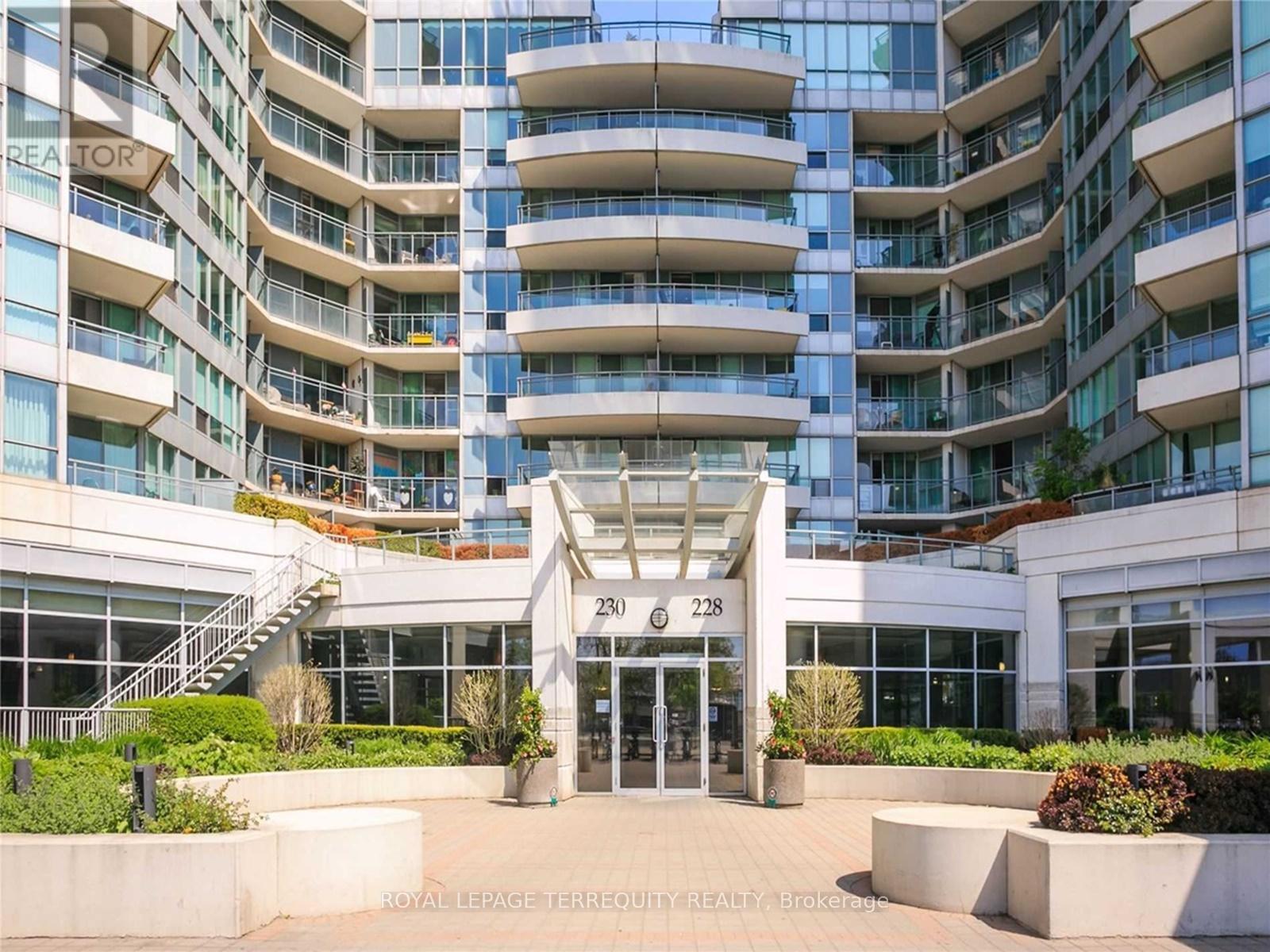 1818 - 230 Queens Quay W, Toronto (Waterfront Communities), Ontario  M5J 2Y7 - Photo 22 - C12407895