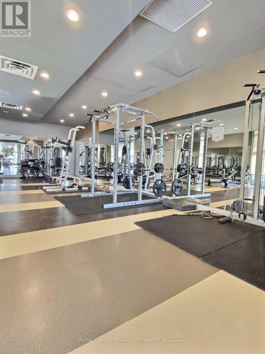 1818 - 230 Queens Quay W, Toronto (Waterfront Communities), Ontario  M5J 2Y7 - Photo 15 - C12407895