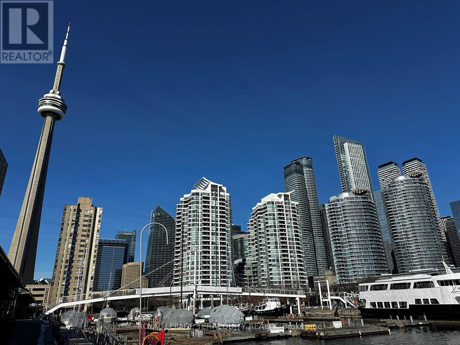 1818 - 230 Queens Quay W, Toronto (Waterfront Communities), Ontario  M5J 2Y7 - Photo 25 - C12407895
