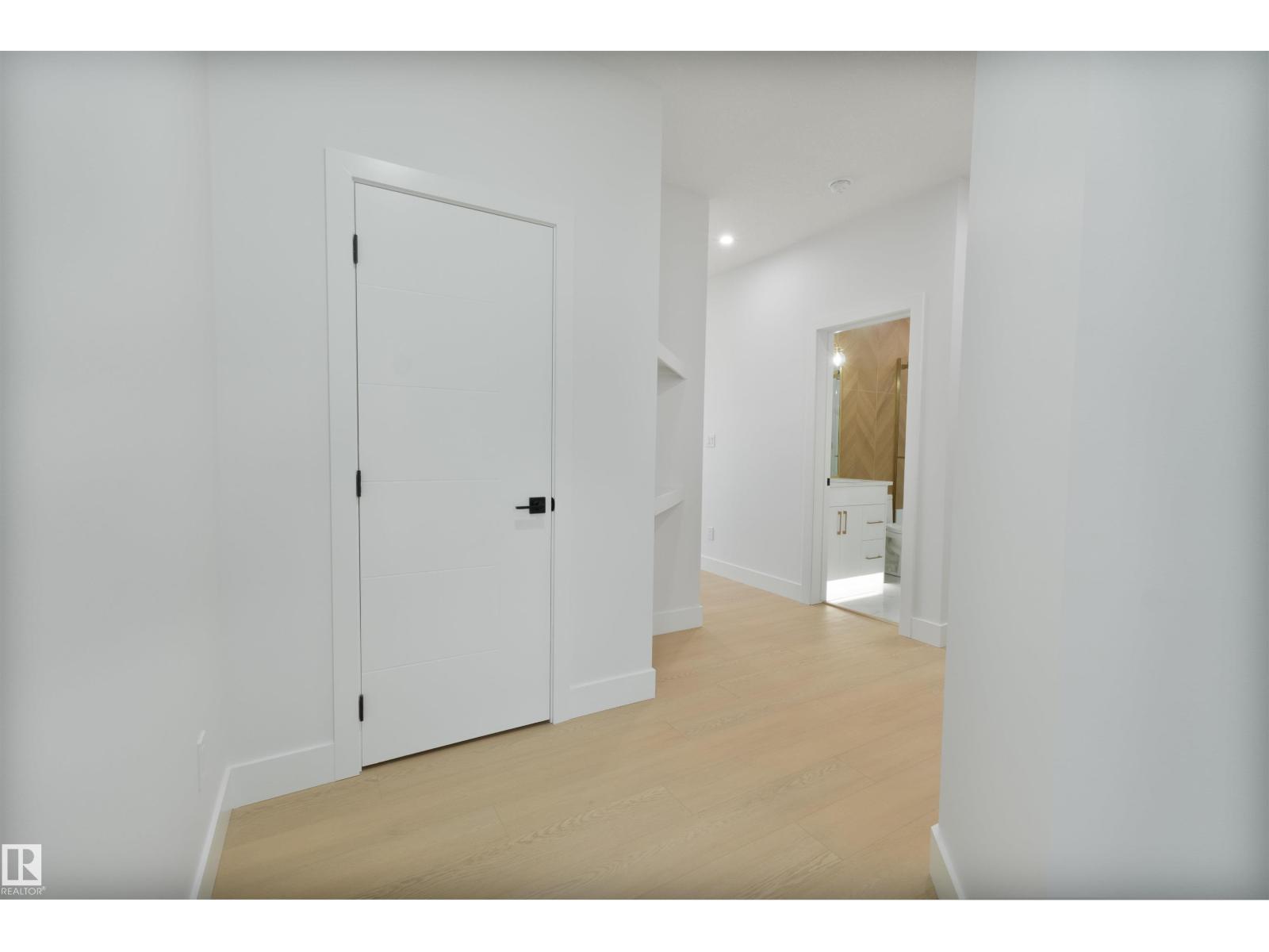 3505 44 Av, Beaumont, Alberta  T4X 3G9 - Photo 2 - E4458222