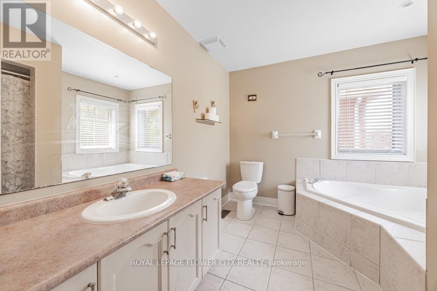 73 Hollywood Hill Circle, Vaughan, Ontario  L4H 2P4 - Photo 27 - N12410825