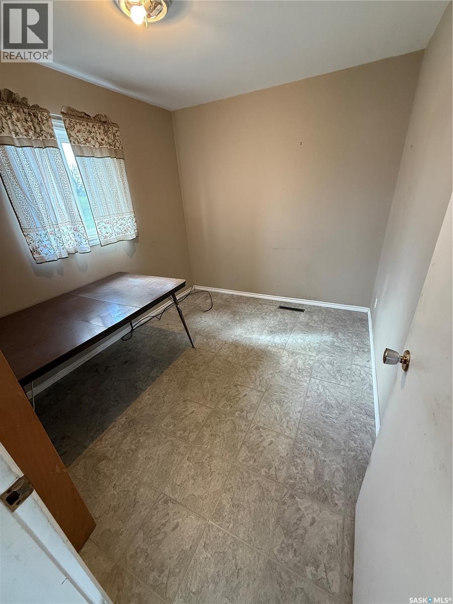 21 1st Avenue E, Canwood Rm No. 494, Saskatchewan  S0J 1X0 - Photo 9 - SK018709