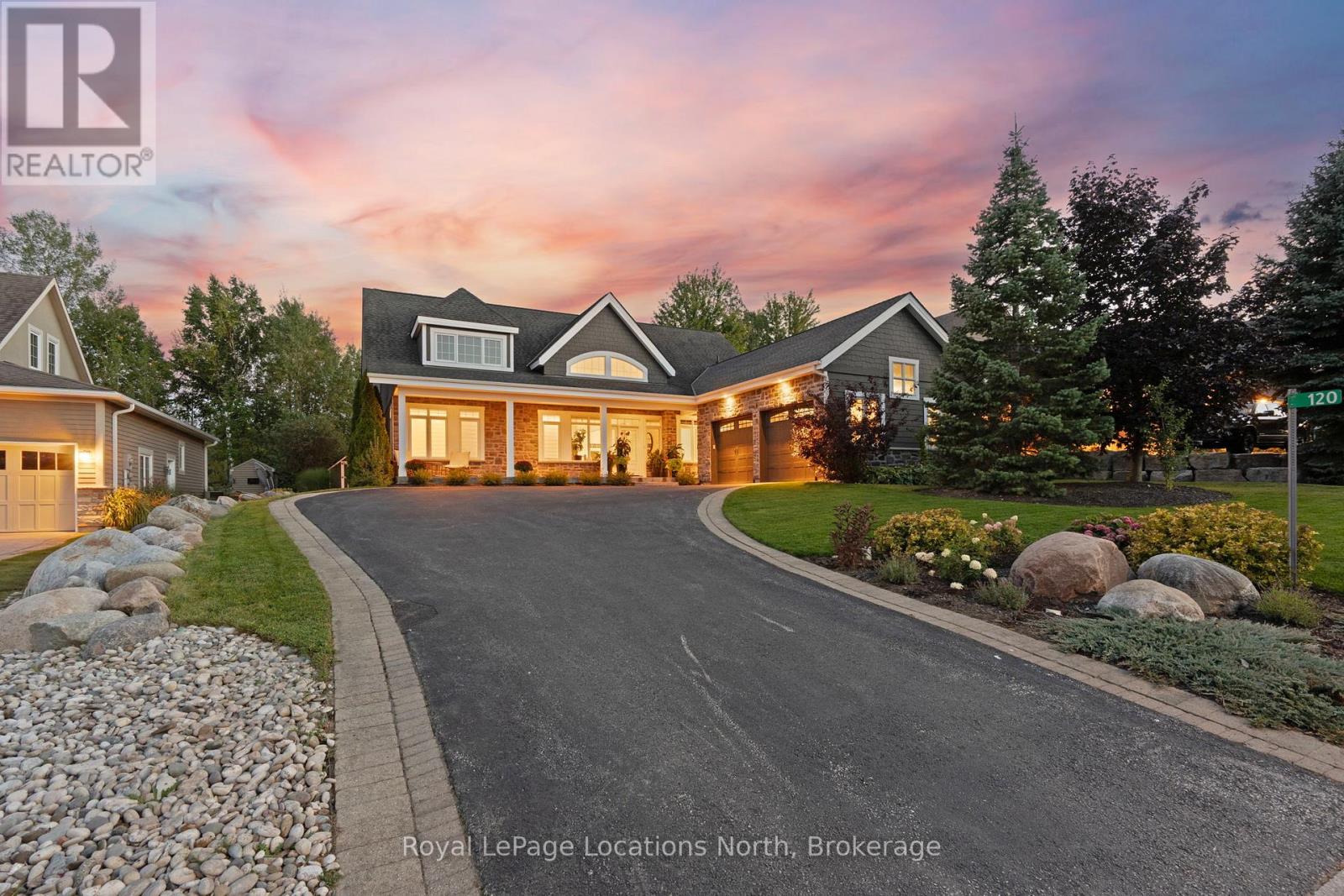 120 Landry Lane, Blue Mountains, Ontario  N0H 2P0 - Photo 1 - X12395933