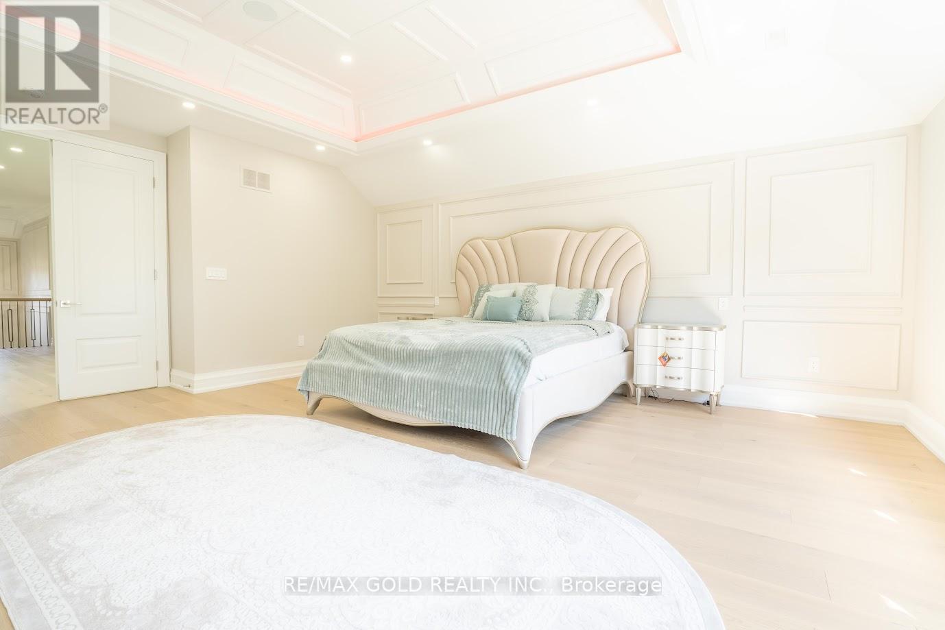 19 Maldaver Avenue, Mississauga, Ontario  L5M 1W4 - Photo 34 - W12410820
